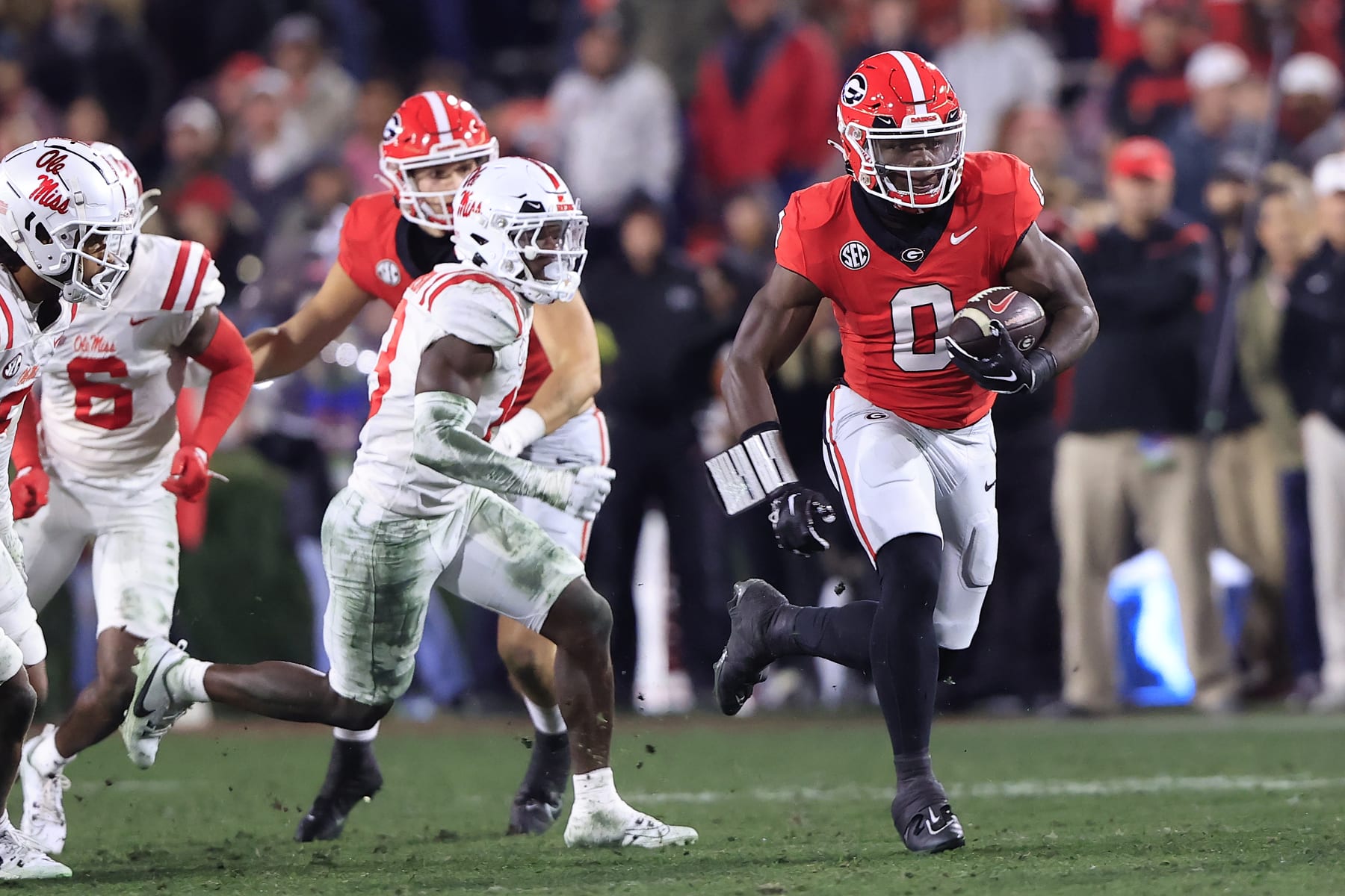 ATHENS, GA - NOVEMBER 11: Georgia Bulldogs running back Roderick Robinson II (0) breaks free during the Saturday evening college football game between the Georgia Bulldogs and the Mississippi Rebels on November 11, 2023 at Sanford Stadium in Athens, GA.  (Photo by David J. Griffin/Icon Sportswire via Getty Images)