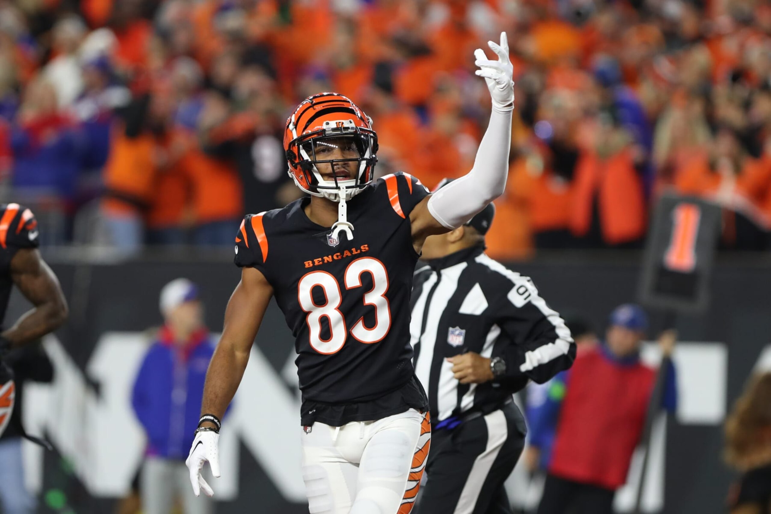 CINCINNATI, OH - NOVEMBER 05: Cincinnati Bengals wide receiver Tyler Boyd (83) reacts toward the fans during the game against the Buffalo Bills and the Cincinnati Bengals on November 5, 2023, at Paycor Stadium in Cincinnati, OH. (Photo by Ian Johnson/Icon Sportswire via Getty Images)