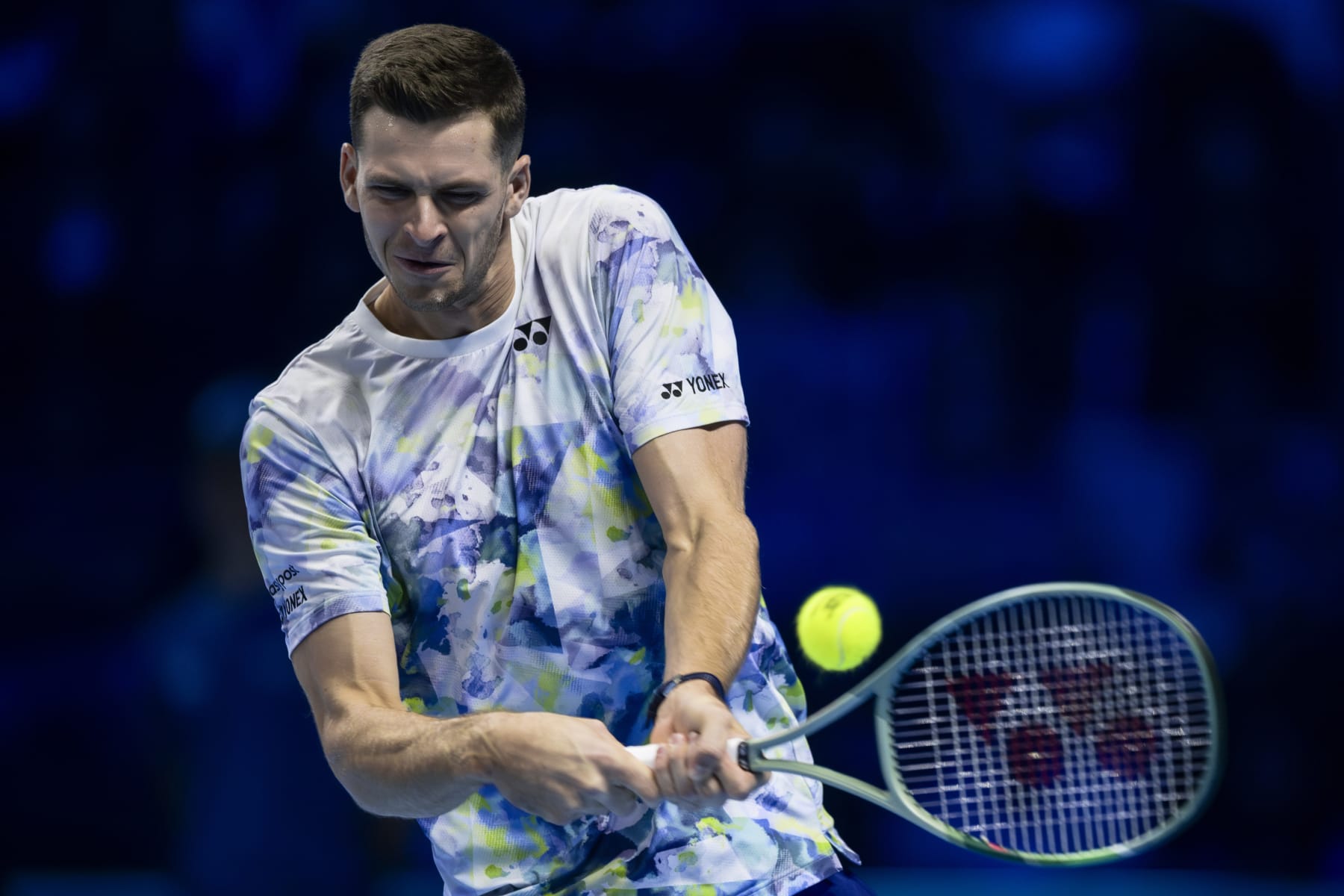 PALA ALPITOUR, TURIN, ITALY - 2023/11/14: Hubert Hurkacz of Poland plays a backhand during the exhibition singles match against Taylor Fritz of USA during day three of the Nitto ATP Finals. (Photo by Nicolò Campo/LightRocket via Getty Images)