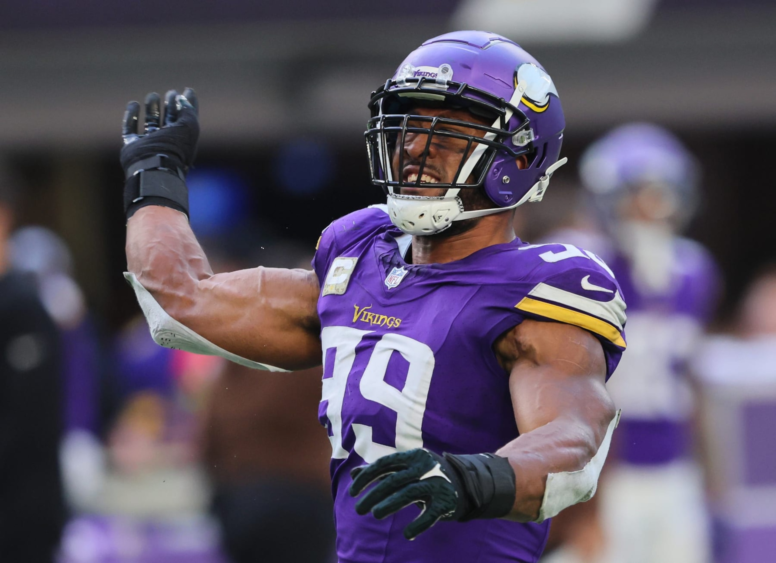 MINNEAPOLIS, MINNESOTA - NOVEMBER 12: Danielle Hunter #99 of the Minnesota Vikings reacts to a sack against New Orleans Saints at U.S. Bank Stadium on November 12, 2023 in Minneapolis, Minnesota. The Minnesota Vikings defeated the New Orleans Saints 27-19.(Photo by Adam Bettcher/Getty Images)
