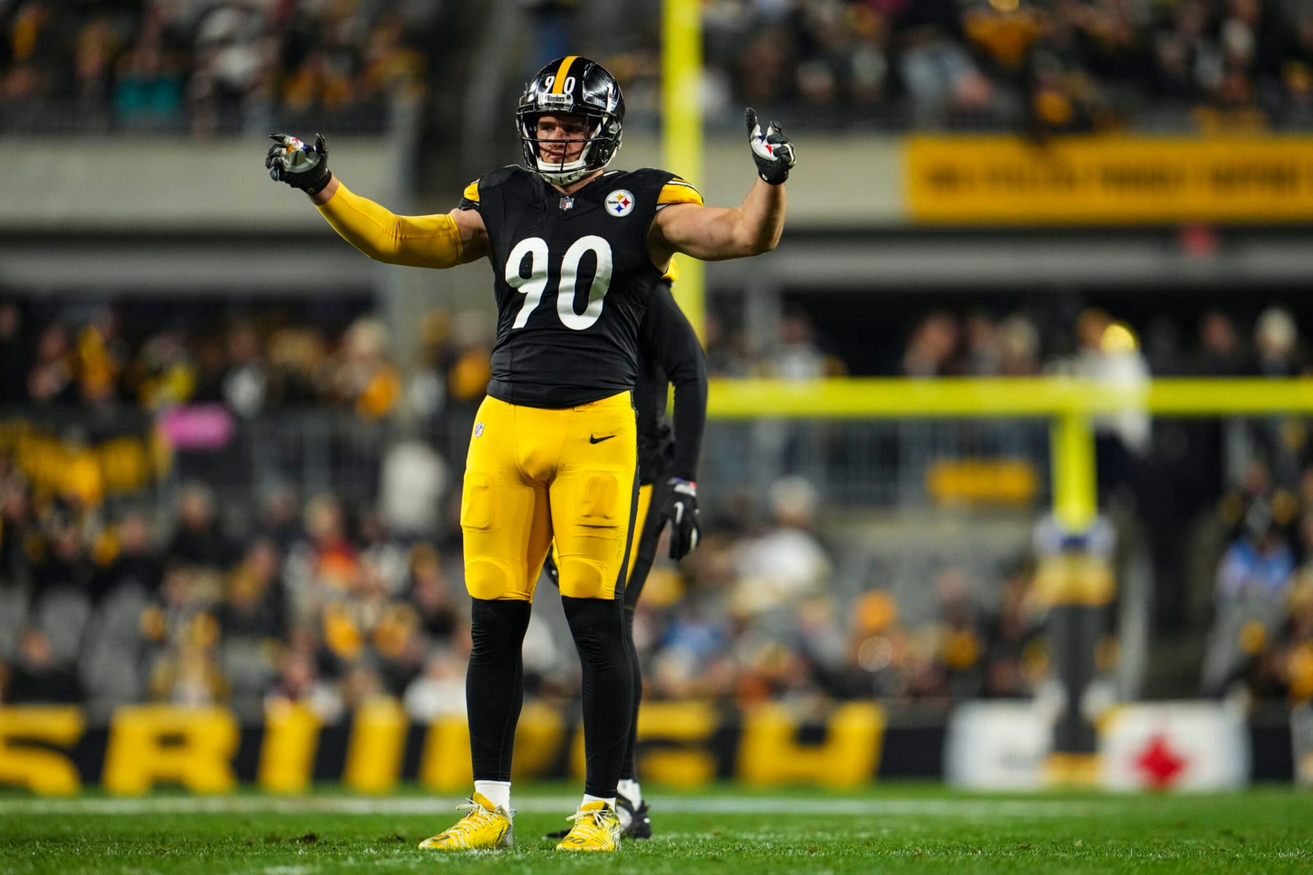 Steelers edge-rusher T.J. Watt Steelers edge-rusher T.J. Watt