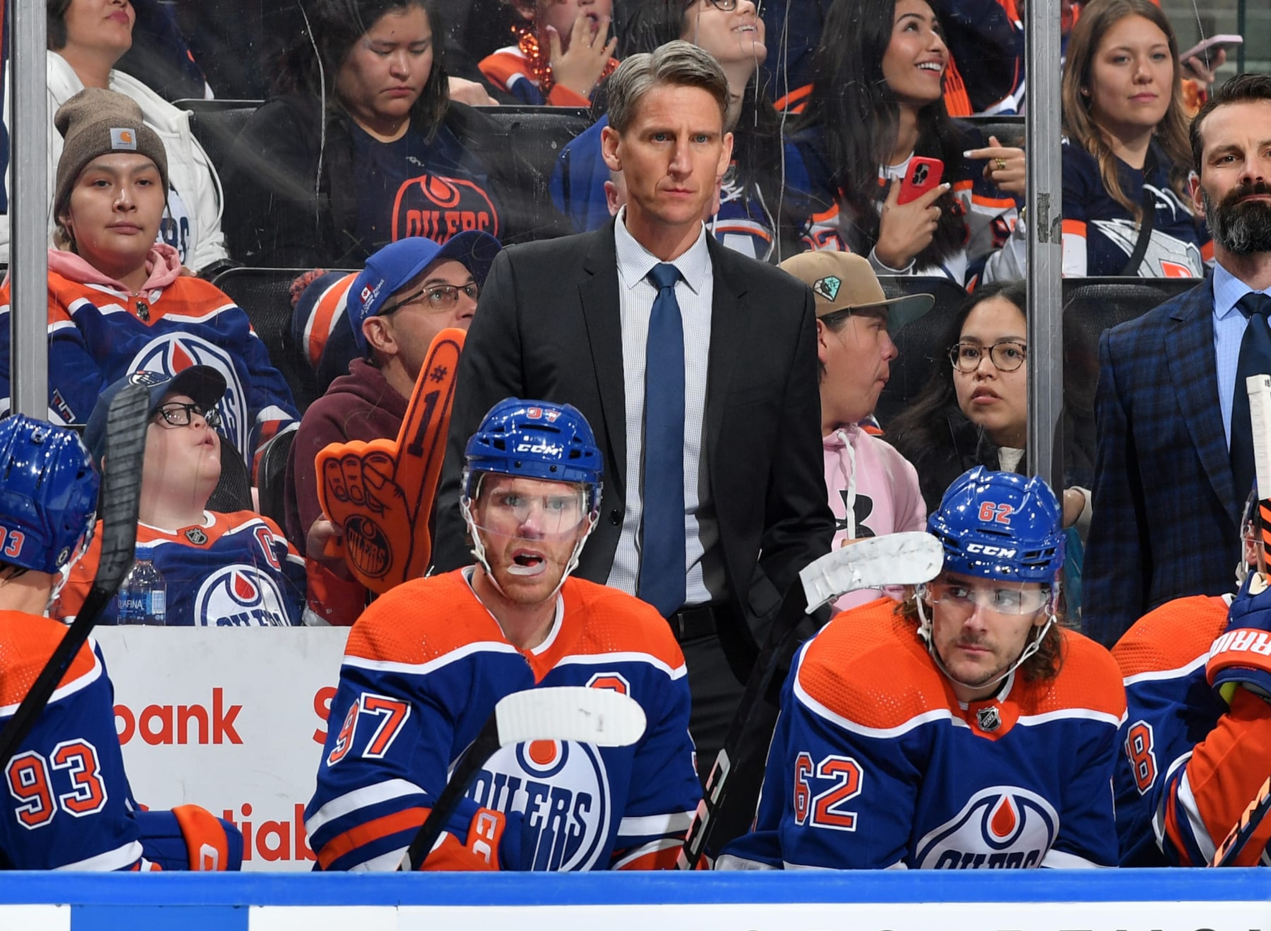 EDMONTON, CANADA - NOVEMBER 13: Head Coach Kris Knoblauch of the Edmonton Oilers looks on during the game against the New York Islanders at Rogers Place on November 13, 2023, in Edmonton, Alberta, Canada. (Photo by Andy Devlin/NHLI via Getty Images) EDMONTON, CANADA - NOVEMBER 13: Head Coach Kris Knoblauch of the Edmonton Oilers looks on during the game against the New York Islanders at Rogers Place on November 13, 2023, in Edmonton, Alberta, Canada. (Photo by Andy Devlin/NHLI via Getty Images)