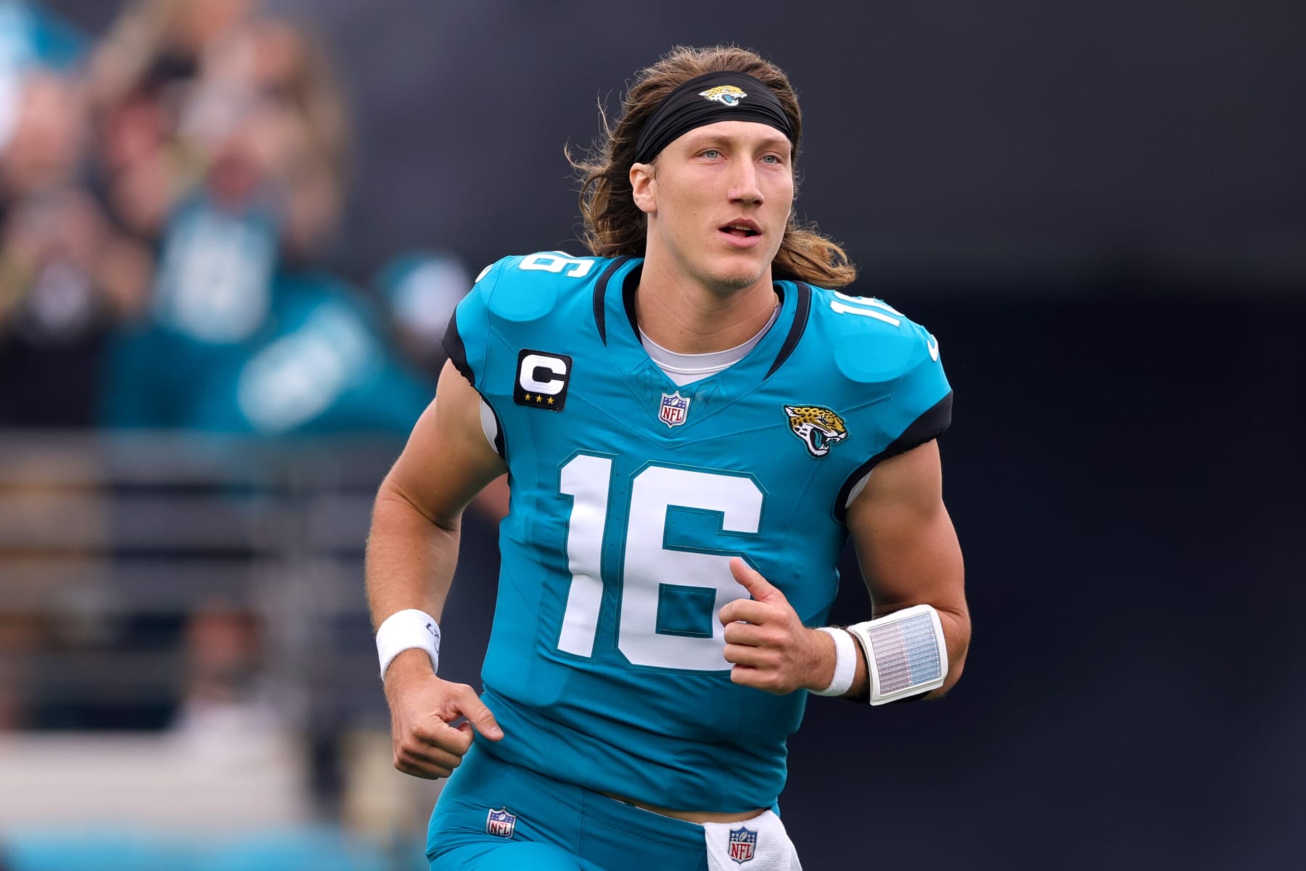 JACKSONVILLE, FLORIDA - NOVEMBER 12: Trevor Lawrence #16 of the Jacksonville Jaguars takes the field prior to a game against the San Francisco 49ers at EverBank Stadium on November 12, 2023 in Jacksonville, Florida. (Photo by Megan Briggs/Getty Images)