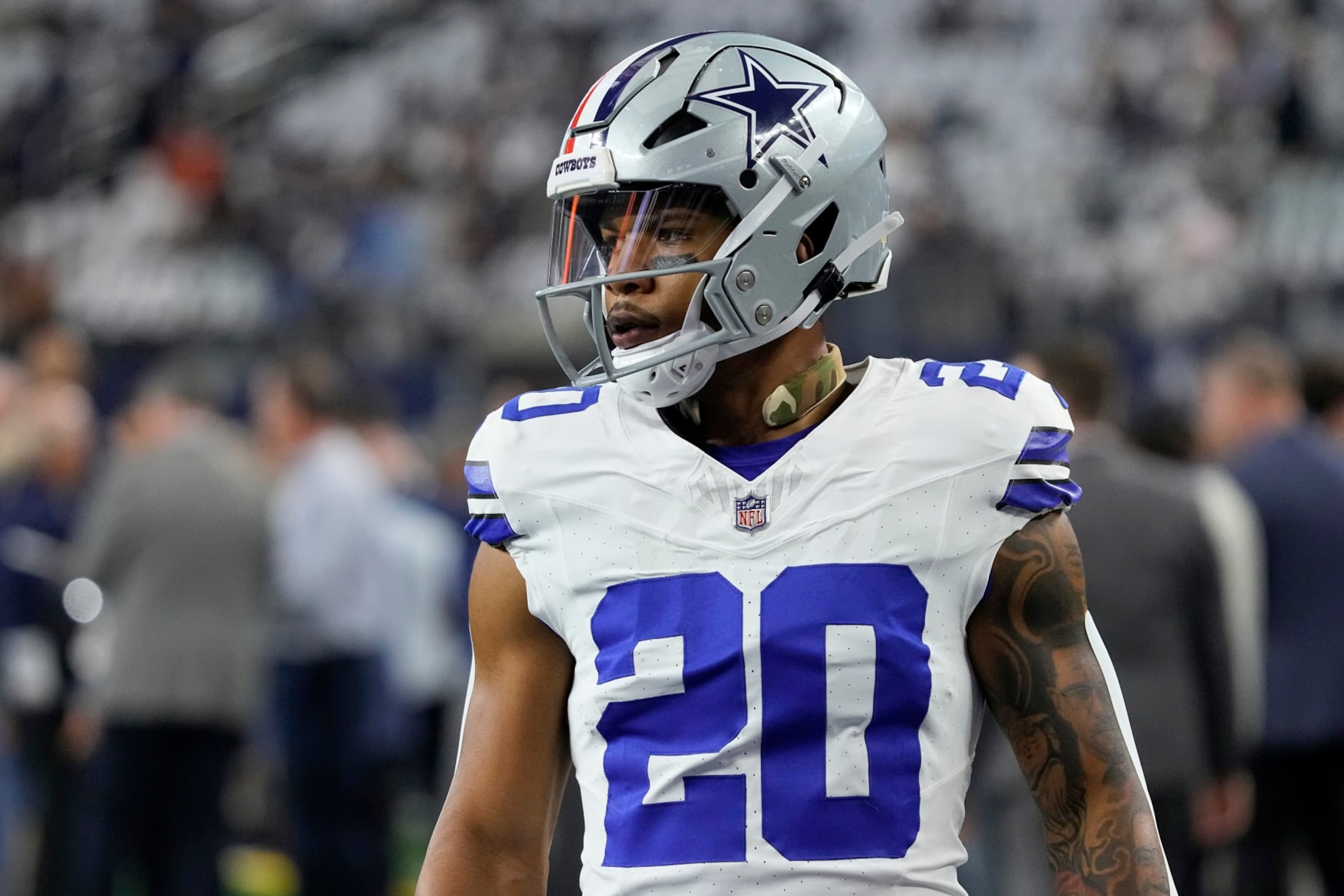 ARLINGTON, TEXAS - NOVEMBER 12: Tony Pollard #20 of the Dallas Cowboys warms up before the game against the New York Giants at AT&T Stadium on November 12, 2023 in Arlington, Texas. (Photo by Sam Hodde/Getty Images)