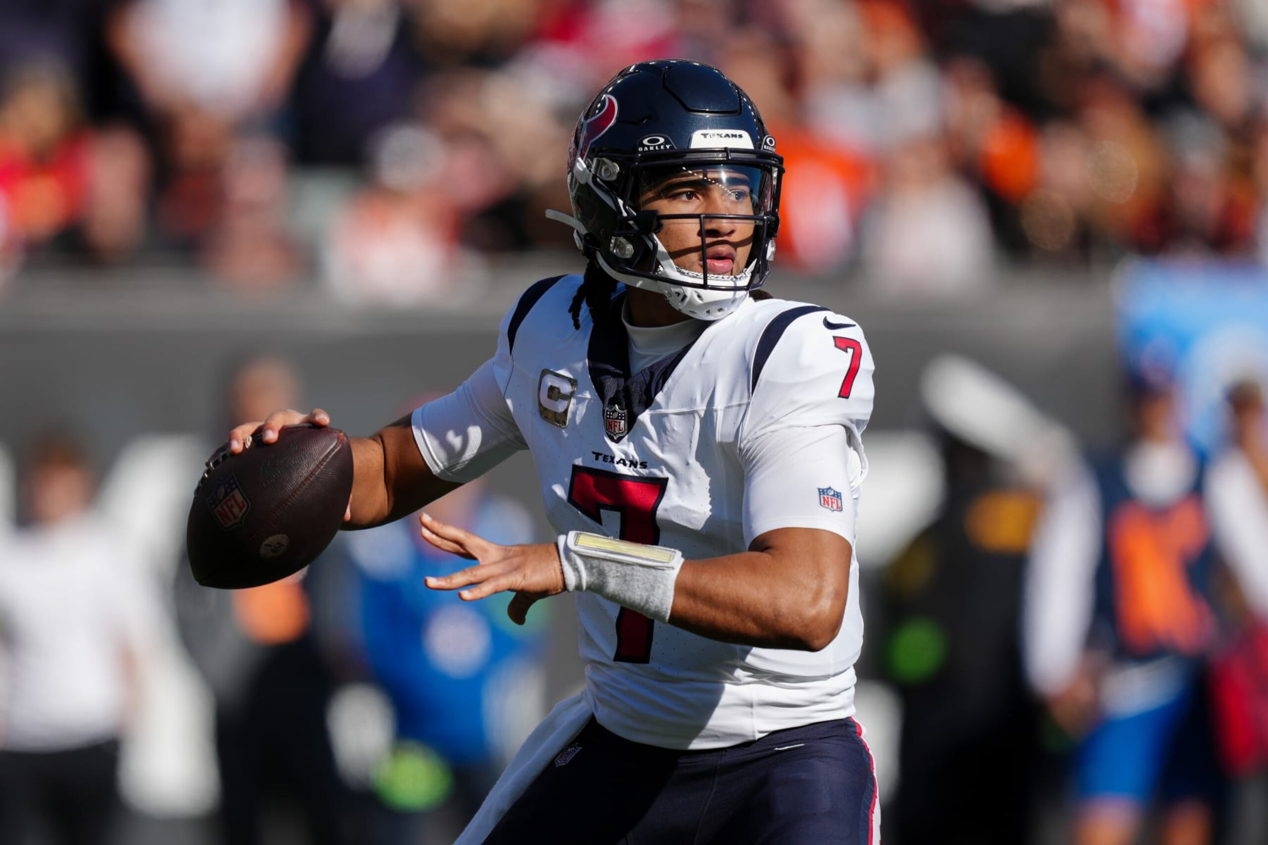 CINCINNATI, OHIO - NOVEMBER 12: C.J. Stroud #7 of the Houston Texans throws a pass in the first quarter against the Cincinnati Bengals at Paycor Stadium on November 12, 2023 in Cincinnati, Ohio. (Photo by Dylan Buell/Getty Images)