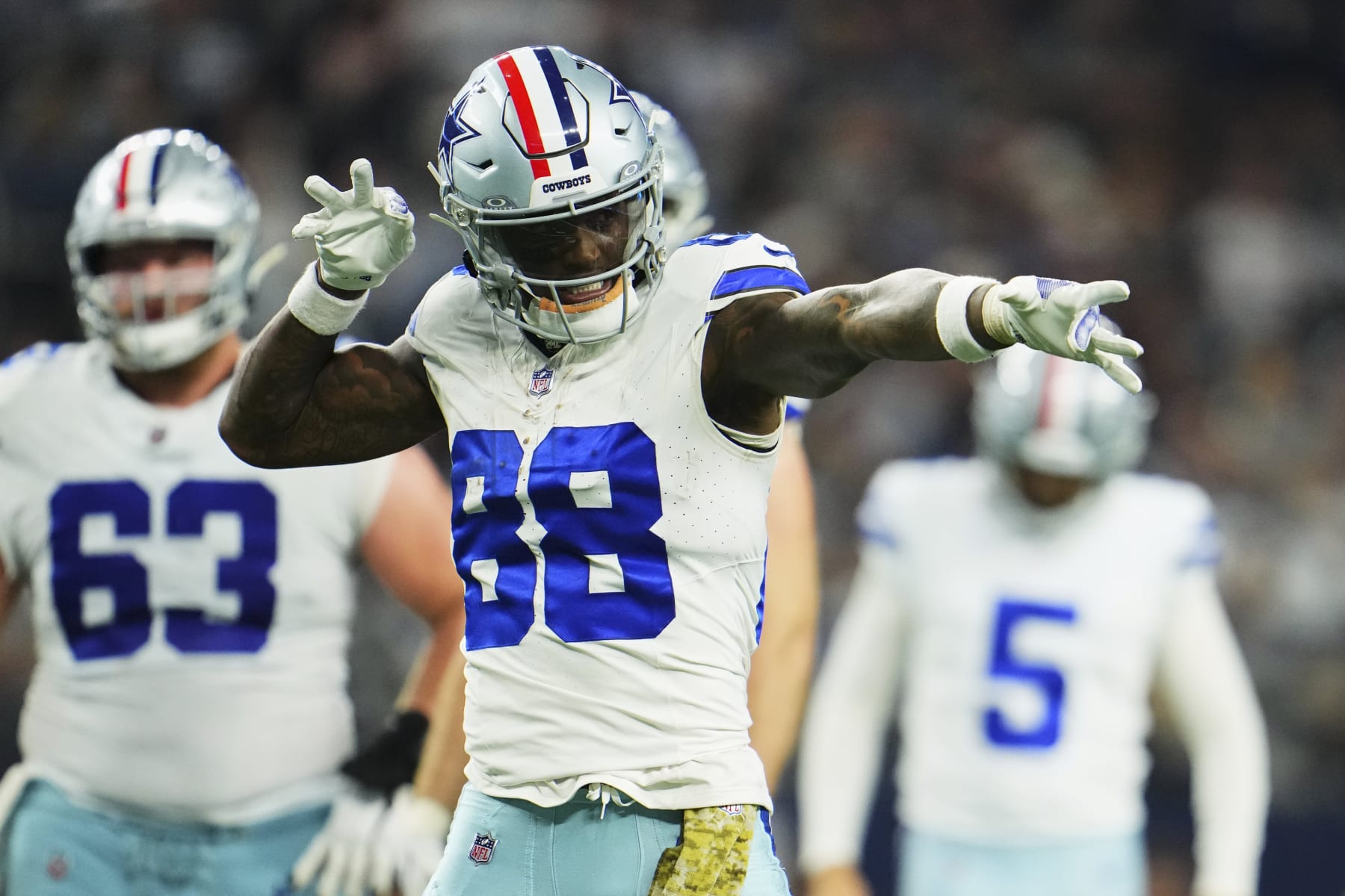 ARLINGTON, TX - NOVEMBER 12: CeeDee Lamb #88 of the Dallas Cowboys celebrates after scoring a touchdown against the New York Giants during the second half at AT&T Stadium on November 12, 2023 in Arlington, Texas. (Photo by Cooper Neill/Getty Images)