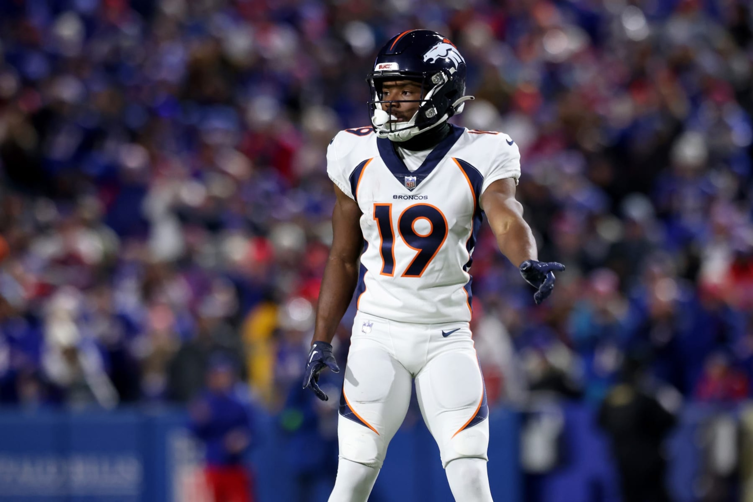ORCHARD PARK, NEW YORK - NOVEMBER 13: Marvin Mims Jr. #19 of the Denver Broncos lines up during the second quarter against the Buffalo Bills at Highmark Stadium on November 13, 2023 in Orchard Park, New York. (Photo by Bryan Bennett/Getty Images)