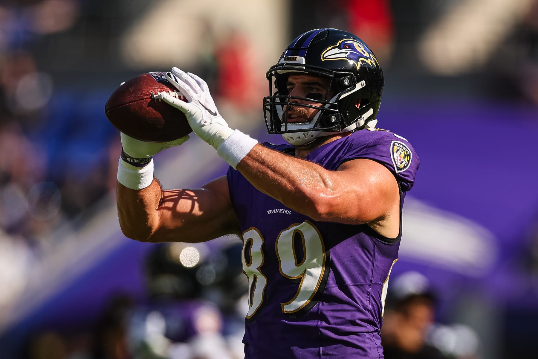 BALTIMORE, MD - NOVEMBER 05: Mark Andrews #89 of the Baltimore Ravens warms up before the game against the Seattle Seahawks at M&T Bank Stadium on November 5, 2023 in Baltimore, Maryland. (Photo by Scott Taetsch/Getty Images)