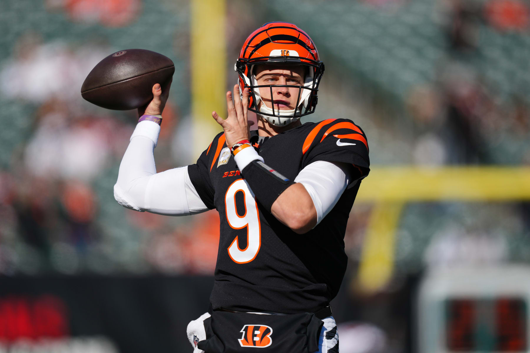 CINCINNATI, OHIO - NOVEMBER 12: Joe Burrow #9 of the Cincinnati Bengals warms up before the game against the Houston Texans at Paycor Stadium on November 12, 2023 in Cincinnati, Ohio. (Photo by Dylan Buell/Getty Images)