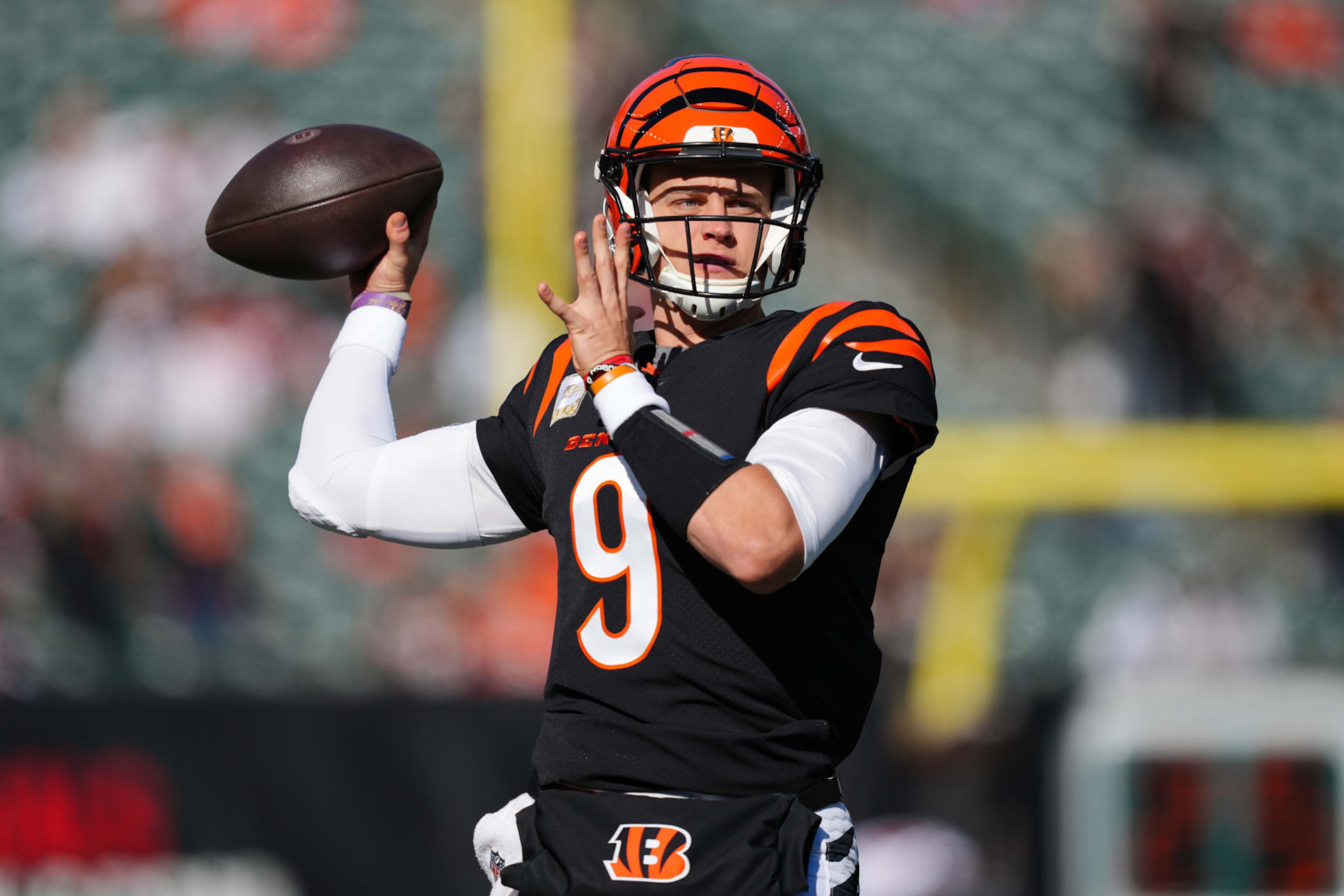 CINCINNATI, OHIO - NOVEMBER 12: Joe Burrow #9 of the Cincinnati Bengals warms up before the game against the Houston Texans at Paycor Stadium on November 12, 2023 in Cincinnati, Ohio. (Photo by Dylan Buell/Getty Images)