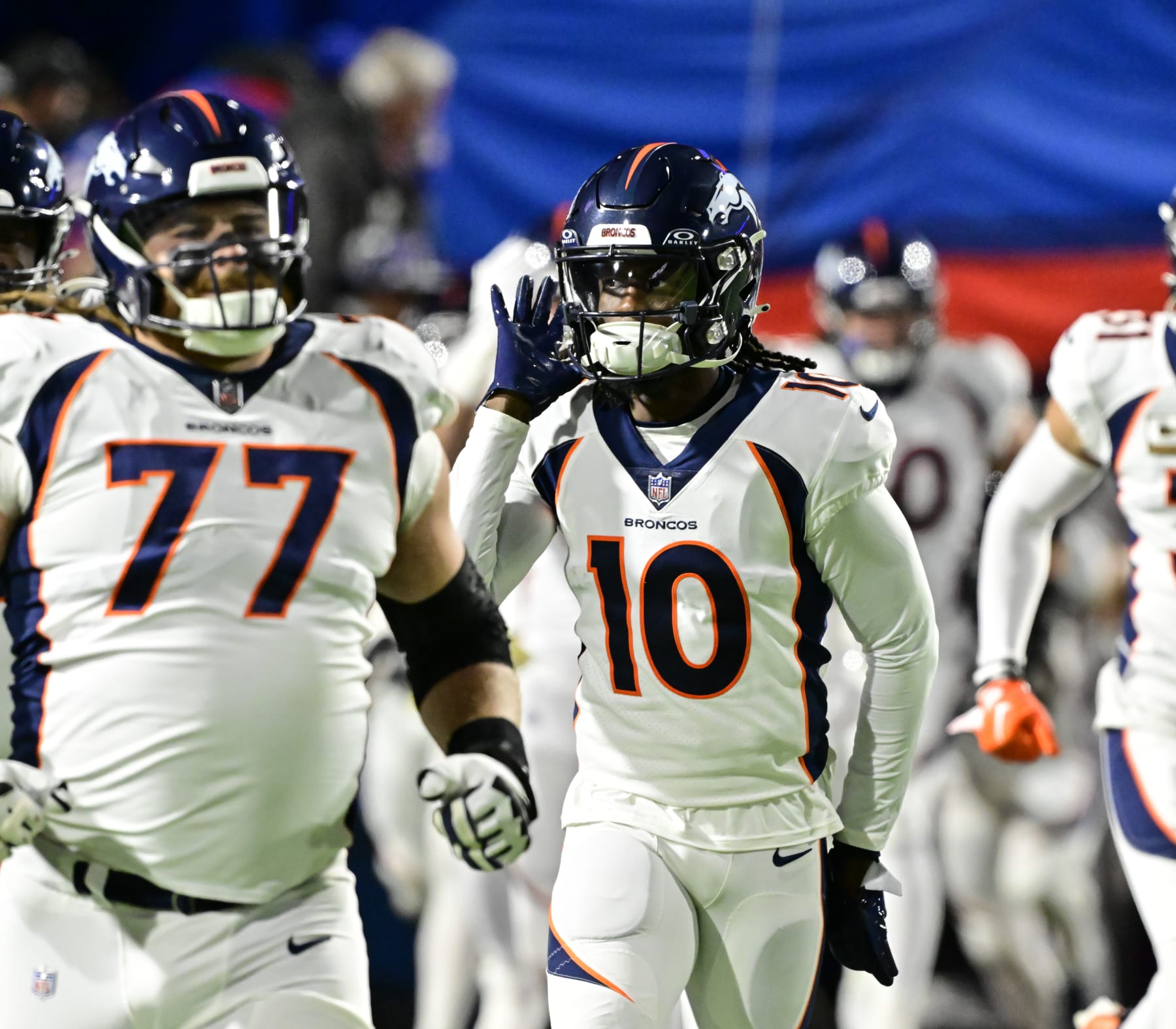 ORCHARD PARK, NY - NOVEMBER 13: Denver Broncos wide receiver Jerry Jeudy (10) reacts to Buffalo Bills fans as the team comes out onto the field to play the Bills at Highmark Stadium November 13, 2023. (Photo by Andy Cross/MediaNews Group/The Denver Post via Getty Images)