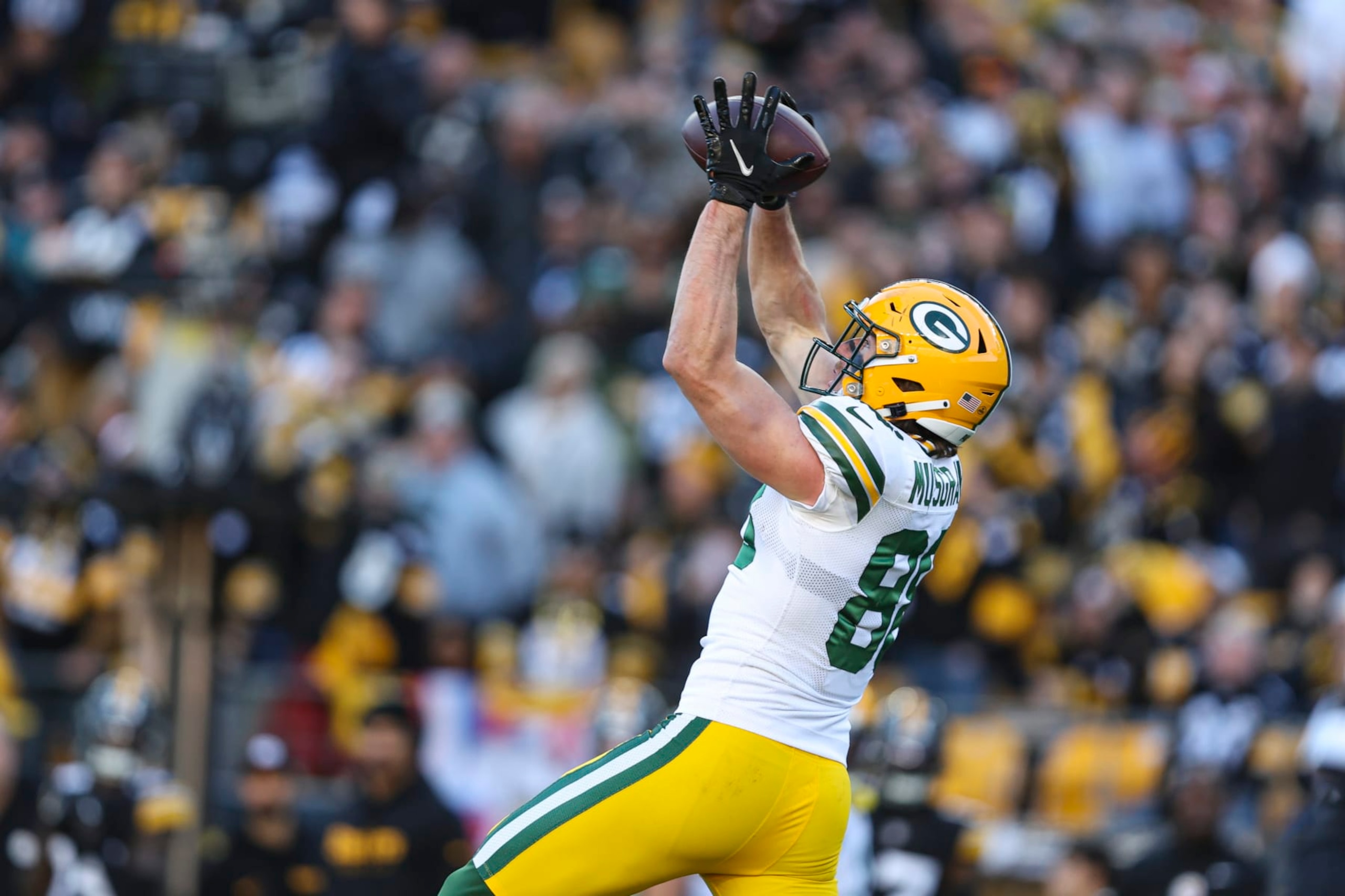 PITTSBURGH, PA - NOVEMBER 12: Luke Musgrave #88 of the Green Bay Packers makes a catch during an NFL football game against the Pittsburgh Steelers at Acrisure Stadium on November 12, 2023 in Pittsburgh, Pennsylvania. (Photo by Perry Knotts/Getty Images)