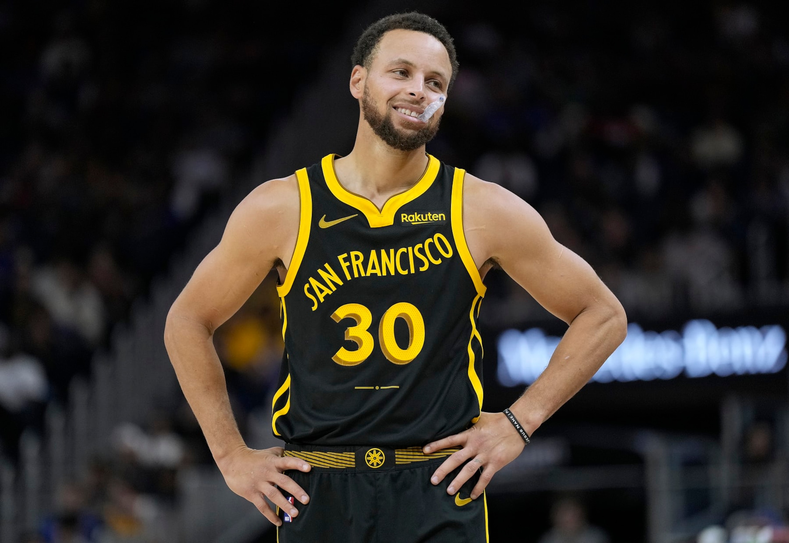SAN FRANCISCO, CALIFORNIA - NOVEMBER 12: Stephen Curry #30 of the Golden State Warriors looks on against the Minnesota Timberwolves during the second half of an NBA basketball game at Chase Center on November 12, 2023 in San Francisco, California. NOTE TO USER: User expressly acknowledges and agrees that, by downloading and or using this photograph, User is consenting to the terms and conditions of the Getty Images License Agreement. (Photo by Thearon W. Henderson/Getty Images)