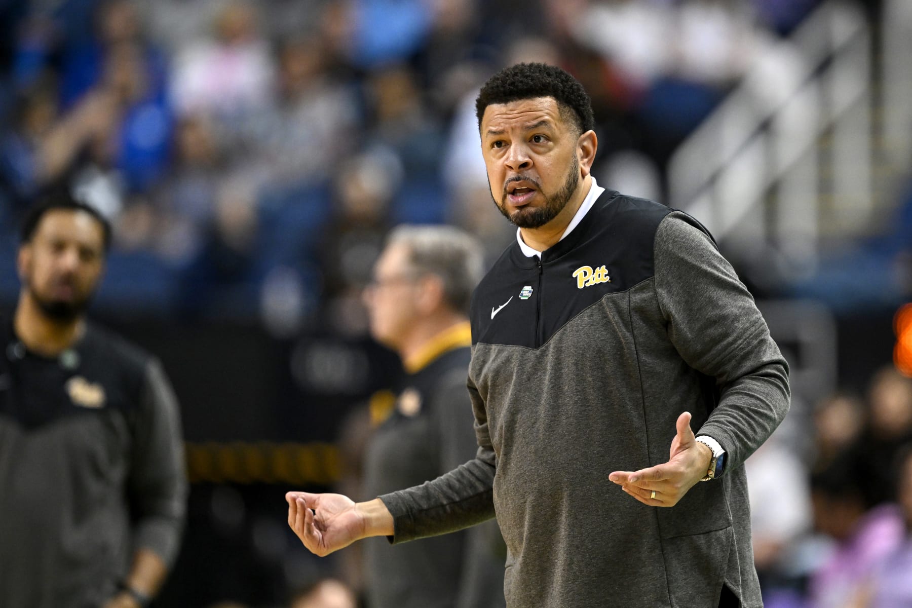 Pitt head coach Jeff Capel