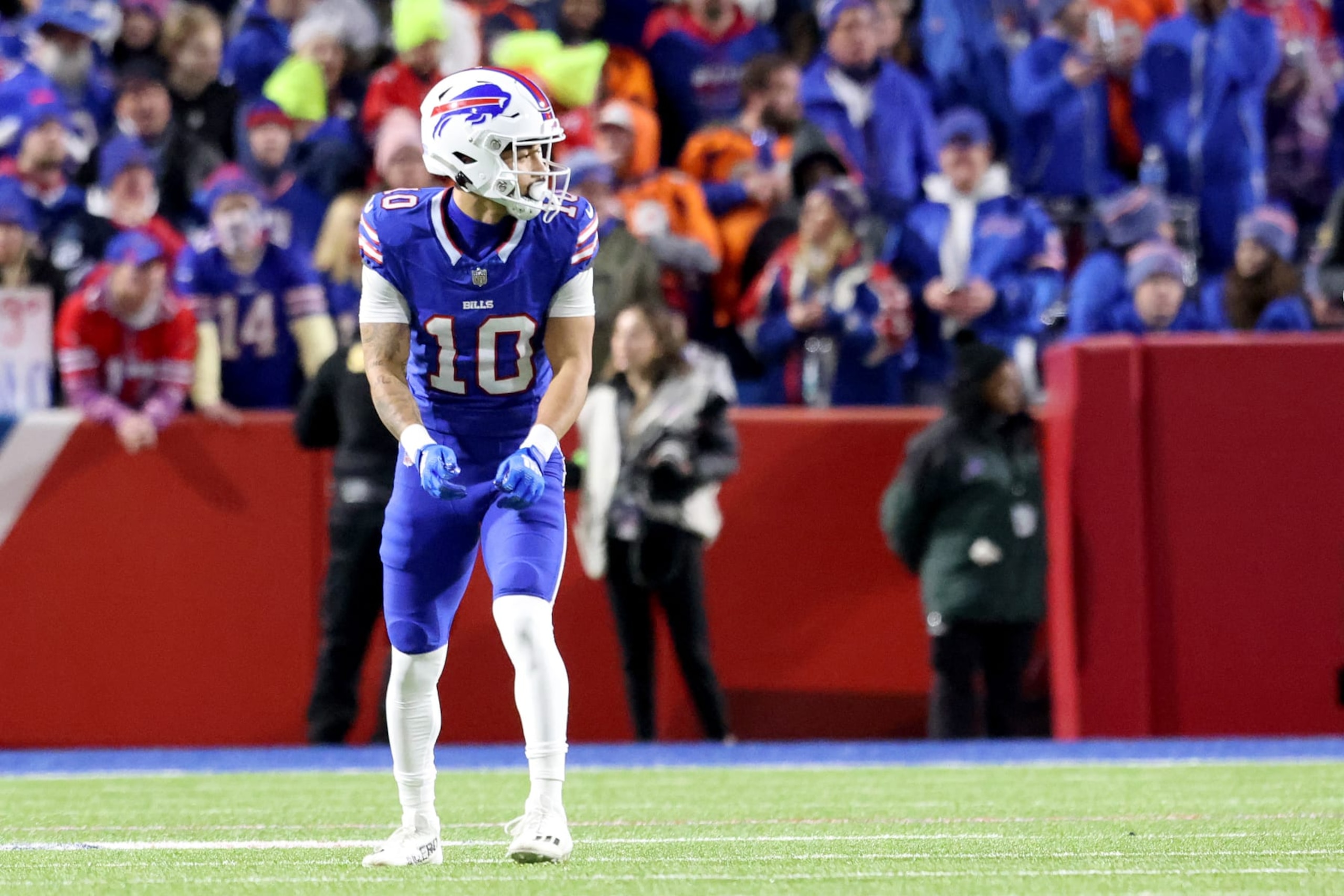 ORCHARD PARK, NEW YORK - NOVEMBER 13: Khalil Shakir #10 of the Buffalo Bills lines up during the first quarter against the Denver Broncos at Highmark Stadium on November 13, 2023 in Orchard Park, New York. (Photo by Bryan Bennett/Getty Images)