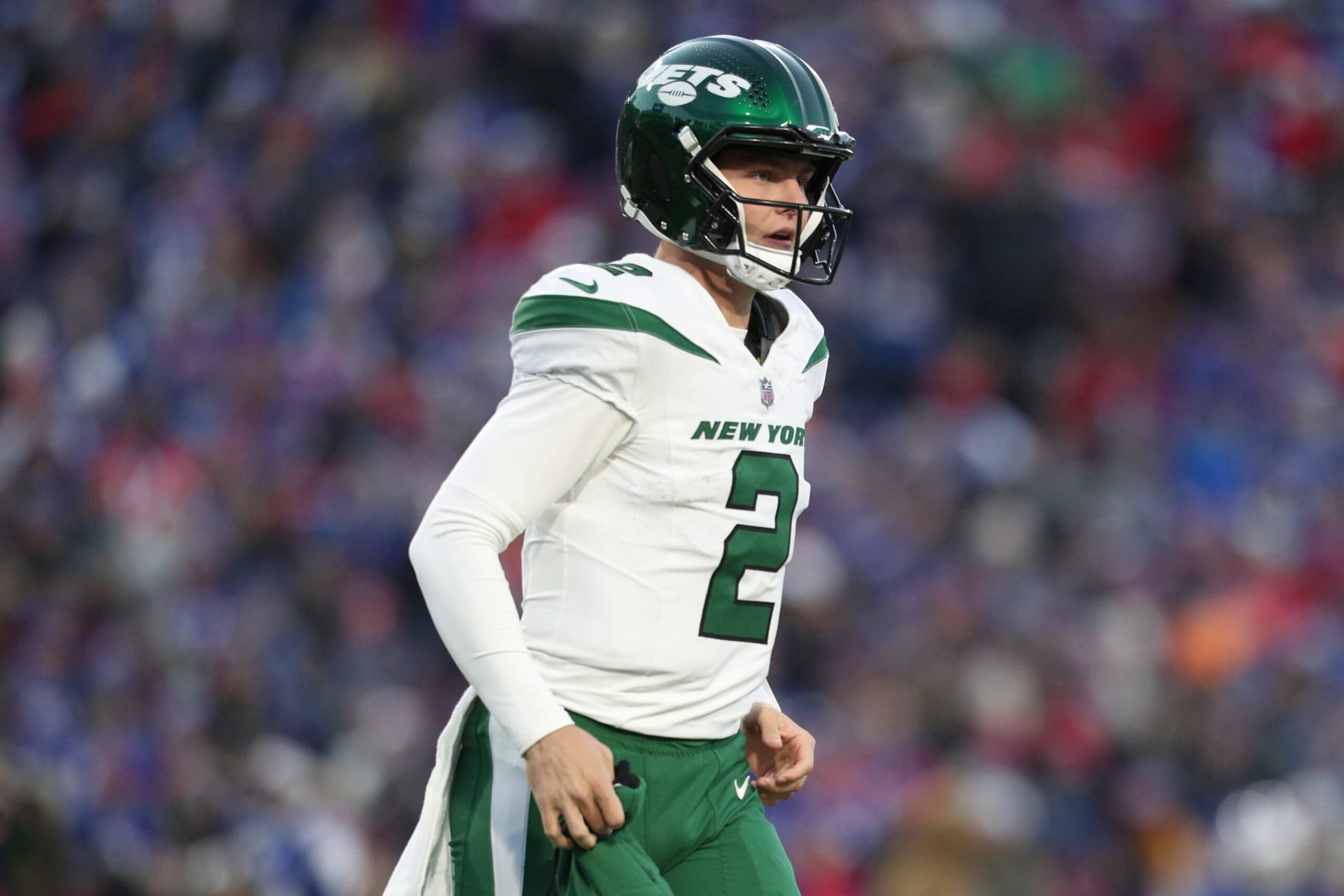 ORCHARD PARK, NEW YORK - NOVEMBER 19: Zach Wilson #2 of the New York Jets jogs across the field in the first quarter against the Buffalo Bills at Highmark Stadium on November 19, 2023 in Orchard Park, New York. (Photo by Bryan M. Bennett/Getty Images) ORCHARD PARK, NEW YORK - NOVEMBER 19: Zach Wilson #2 of the New York Jets jogs across the field in the first quarter against the Buffalo Bills at Highmark Stadium on November 19, 2023 in Orchard Park, New York. (Photo by Bryan M. Bennett/Getty Images)