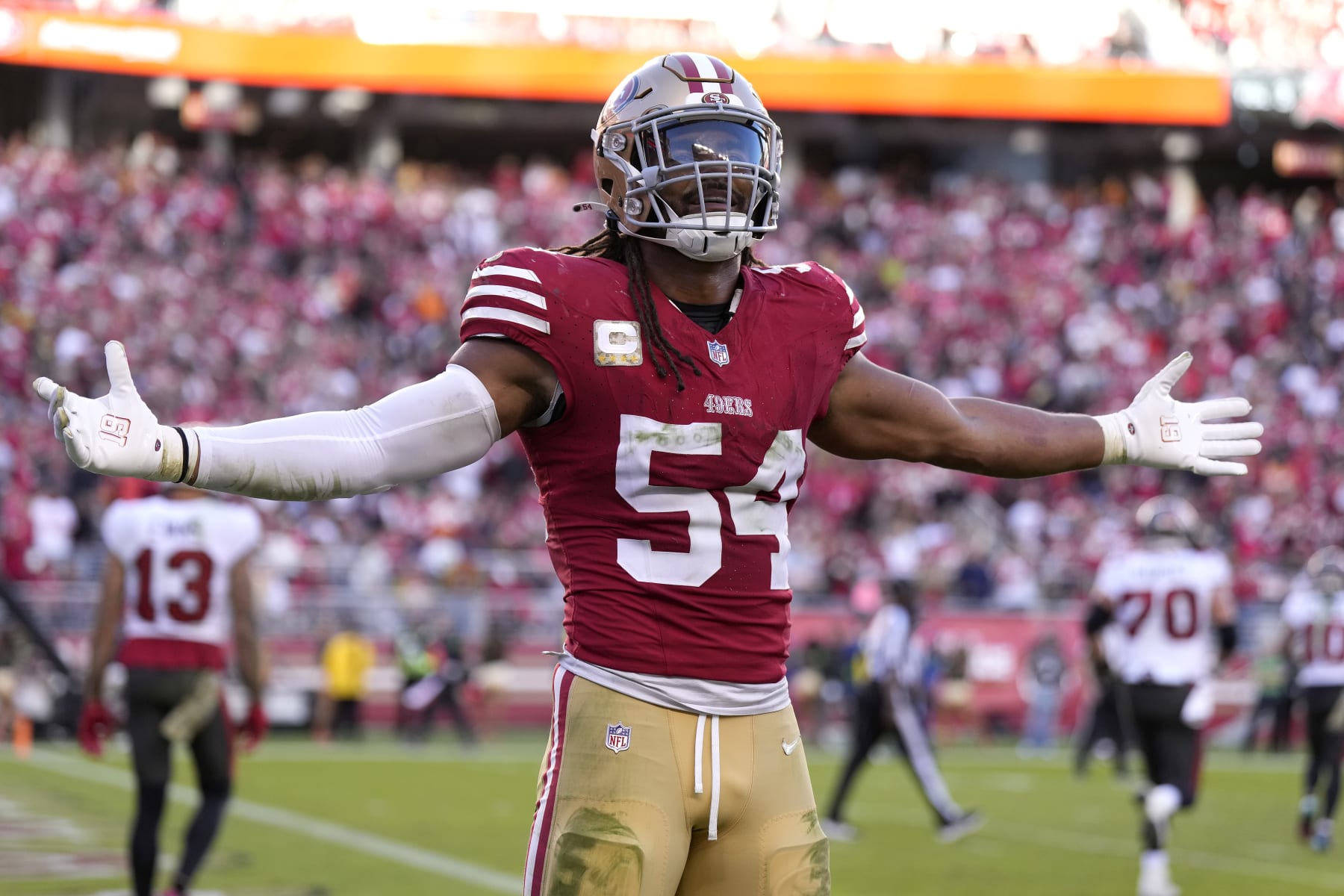 SANTA CLARA, CALIFORNIA - NOVEMBER 19: Fred Warner #54 of the San Francisco 49ers reacts after a stop to force fourth down during the fourth quarter of a game against the Tampa Bay Buccaneers at Levi's Stadium on November 19, 2023 in Santa Clara, California. (Photo by Thearon W. Henderson/Getty Images)