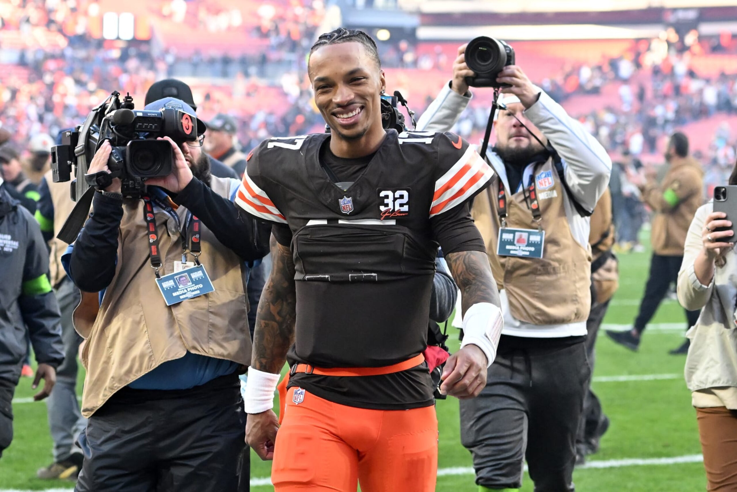 CLEVELAND, OHIO - NOVEMBER 19: Dorian Thompson-Robinson #17 of the Cleveland Browns walks off the field after beating the Pittsburgh Steelers 13-10 at Cleveland Browns Stadium on November 19, 2023 in Cleveland, Ohio. (Photo by Nick Cammett/Getty Images)