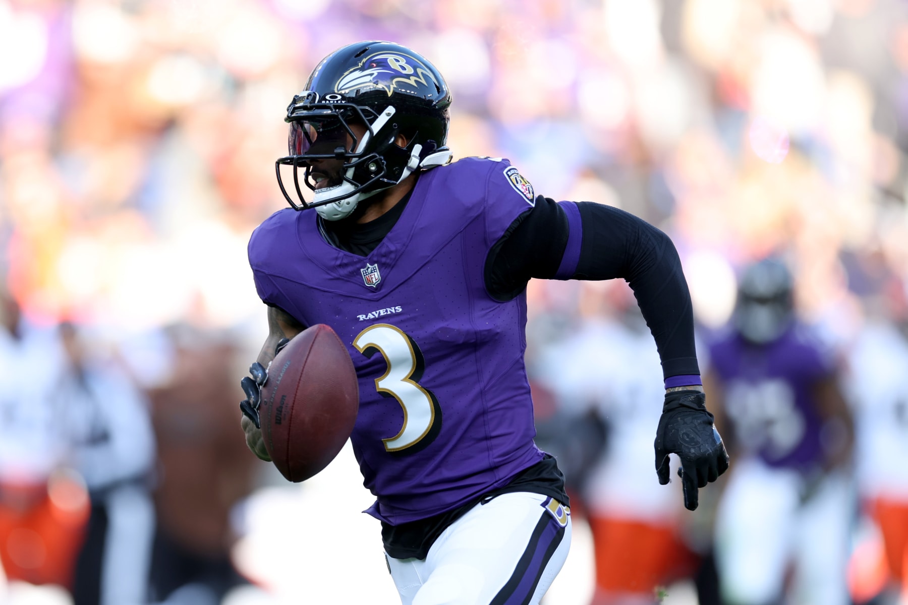 BALTIMORE, MARYLAND - NOVEMBER 12: Odell Beckham Jr. #3 of the Baltimore Ravens carries the ball after a catch against the Cleveland Browns during the third quarter at M&T Bank Stadium on November 12, 2023 in Baltimore, Maryland. (Photo by Todd Olszewski/Getty Images)