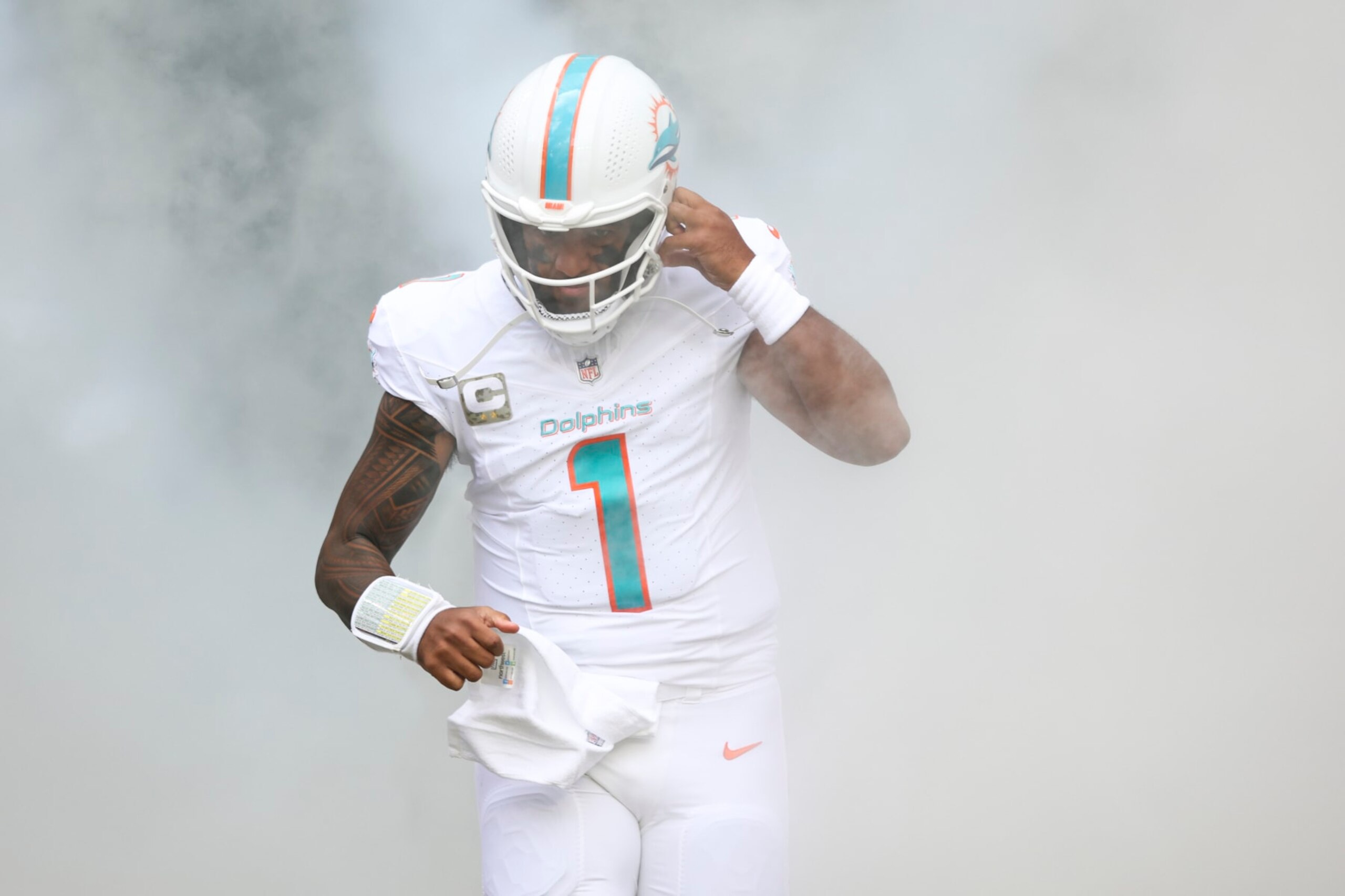 Dolphins QB Tua Tagovailoa