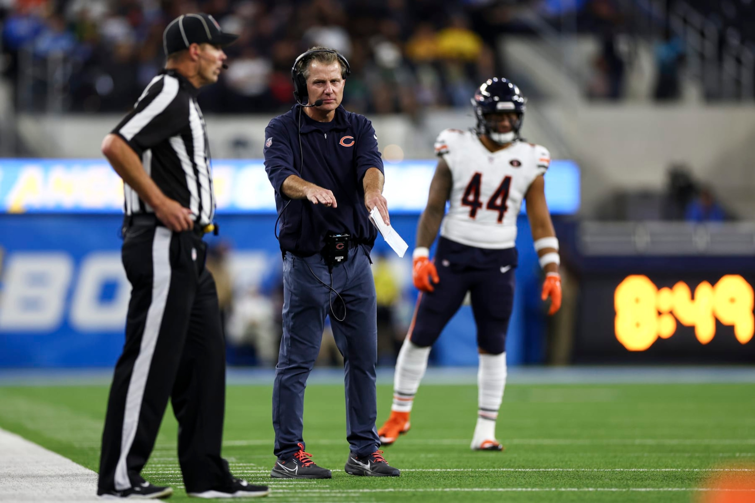 INGLEWOOD, CA - OCTOBER 29: Head coach Matt Eberflus of the Chicago Bears signals to an official during an NFL football game against the Los Angeles Chargers at SoFi Stadium on October 29, 2023 in Inglewood, California. (Photo by Kevin Sabitus/Getty Images) INGLEWOOD, CA - OCTOBER 29: Head coach Matt Eberflus of the Chicago Bears signals to an official during an NFL football game against the Los Angeles Chargers at SoFi Stadium on October 29, 2023 in Inglewood, California. (Photo by Kevin Sabitus/Getty Images)