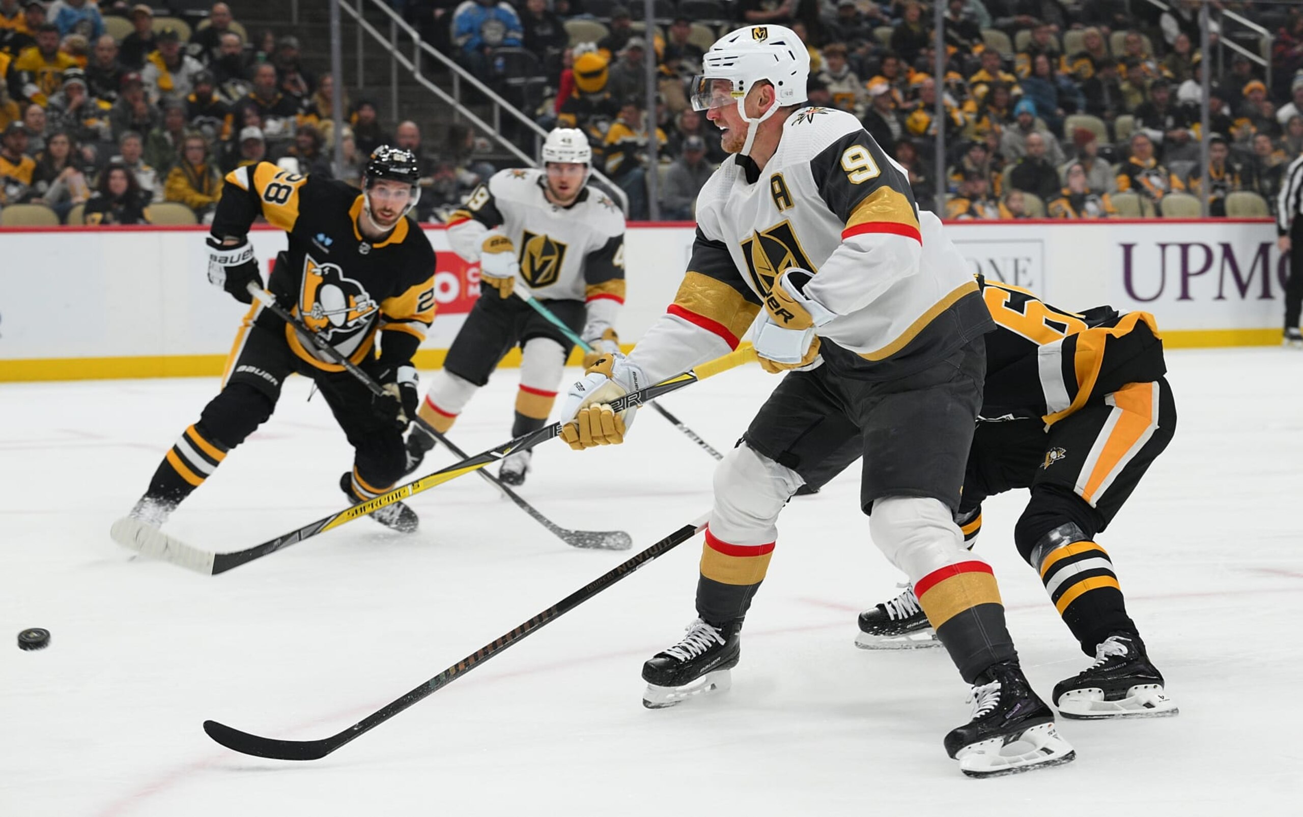 PITTSBURGH, PENNSYLVANIA - NOVEMBER 19: Jack Eichel #9 of the Vegas Golden Knights attempts a shot in the second period during the game against the Pittsburgh Penguins at PPG PAINTS Arena on November 19, 2023 in Pittsburgh, Pennsylvania. (Photo by Justin Berl/Getty Images)
