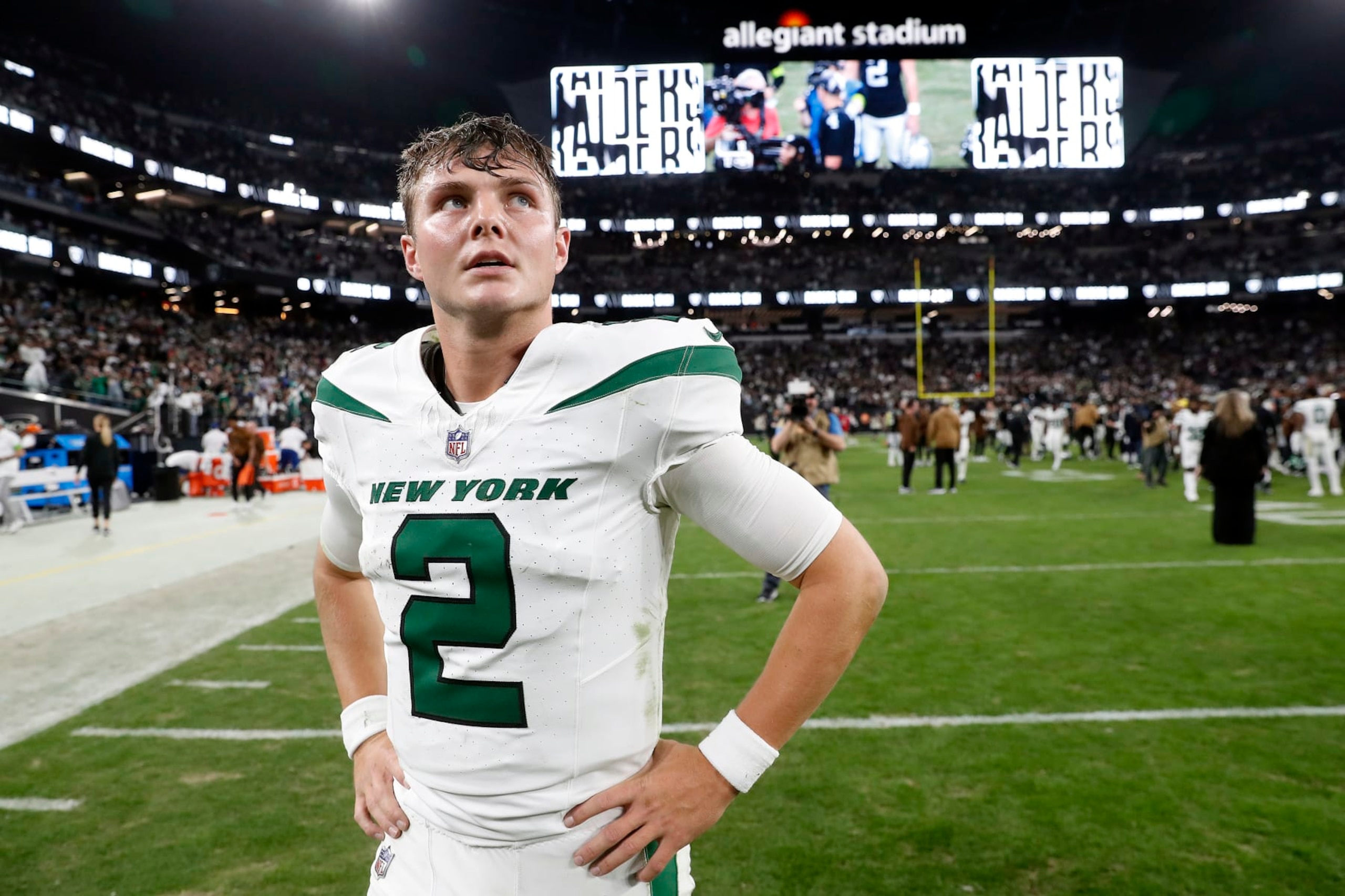 LAS VEGAS, NEVADA - NOVEMBER 12:  Quarterback Zach Wilson #2 of the New York Jets walks off the field after the Las Vegas Raiders defeated the Jets to win the game at Allegiant Stadium on November 12, 2023 in Las Vegas, Nevada. (Photo by Steve Marcus/Getty Images)