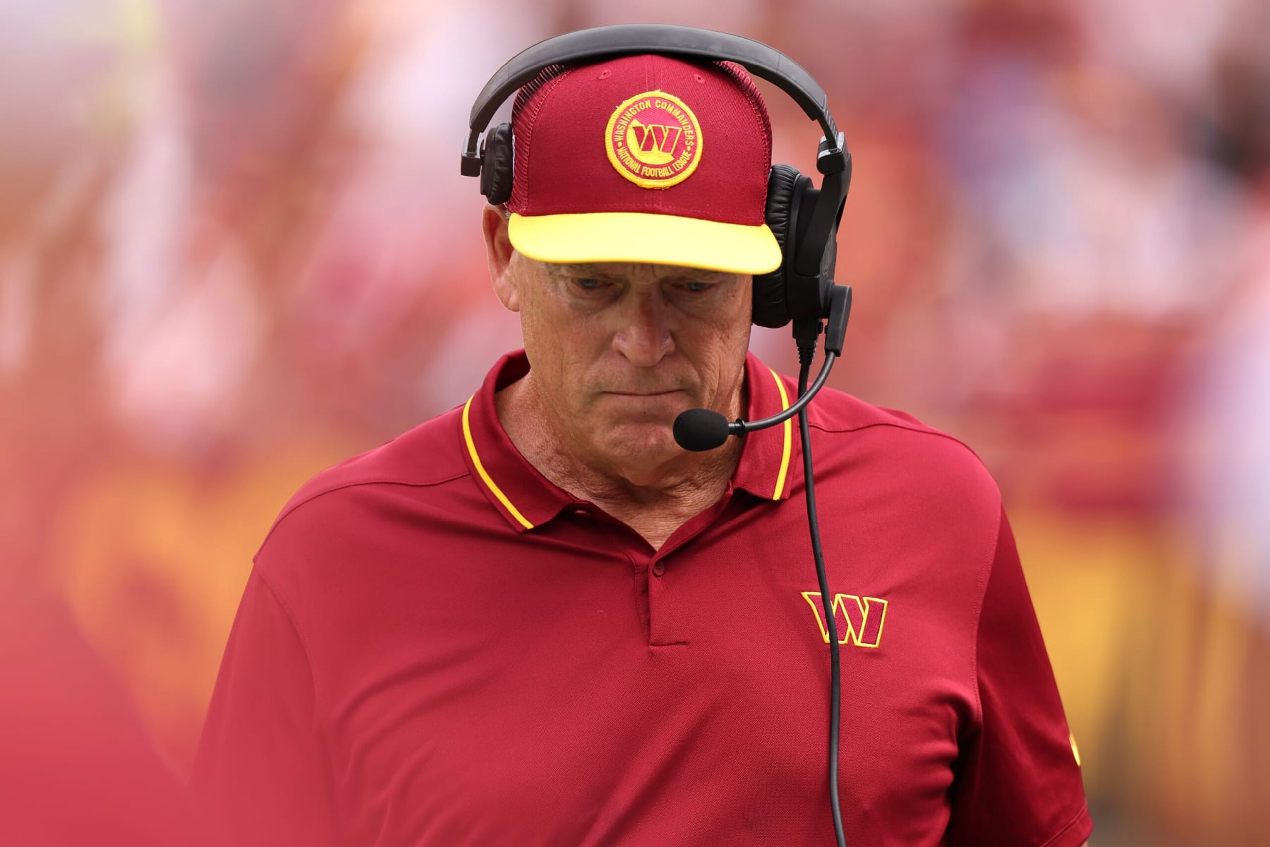 LANDOVER, MARYLAND - SEPTEMBER 10: Defensive coordinator Jack Del Rio of the Washington Commanders looks on during his team's game against the Arizona Cardinals at FedExField on September 10, 2023 in Landover, Maryland. (Photo by Scott Taetsch/Getty Images)