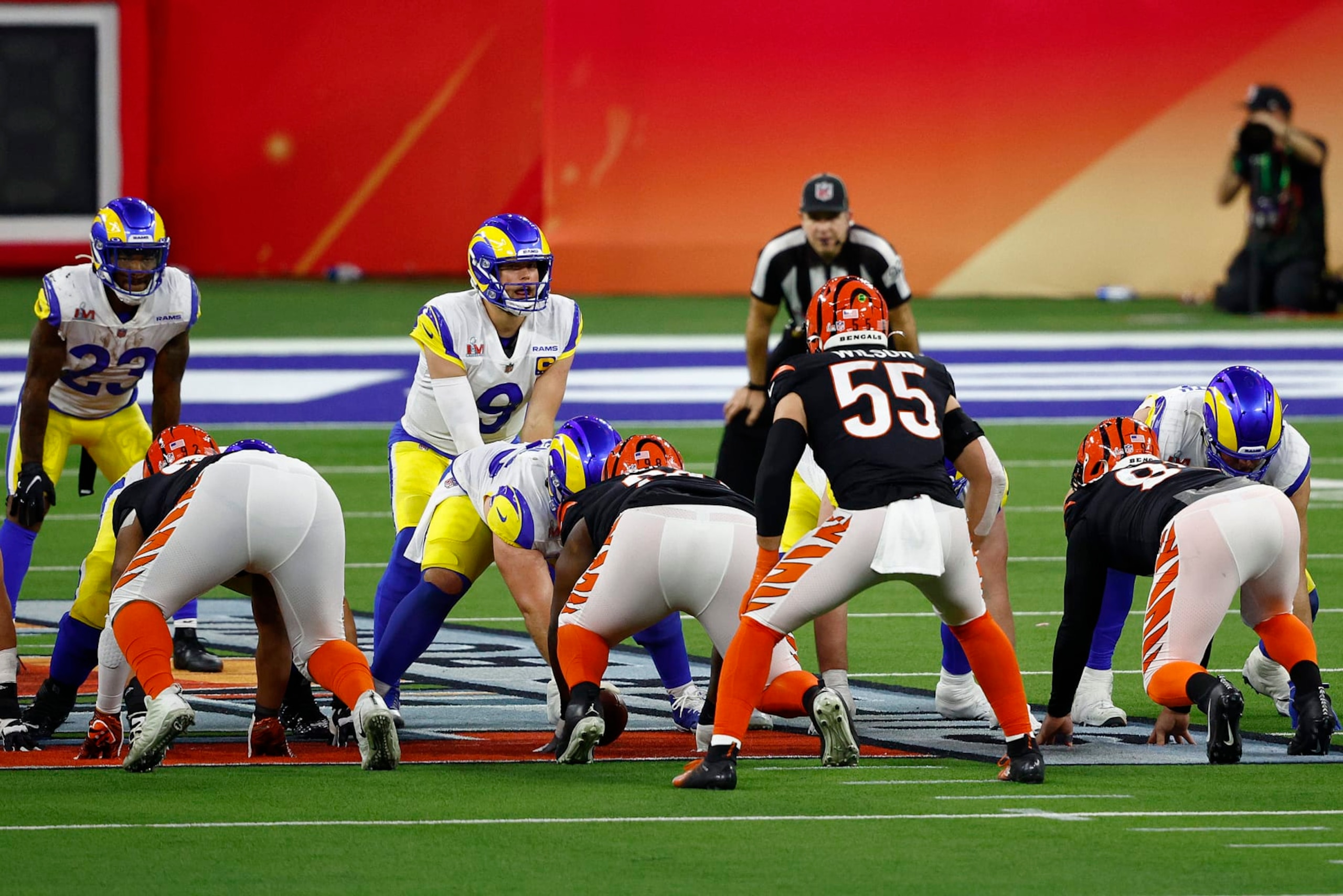 INGLEWOOD, CALIFORNIA - FEBRUARY 13: Matthew Stafford #9 of the Los Angeles Rams prepares for the snap during Super Bowl LVI at SoFi Stadium on February 13, 2022 in Inglewood, California. The Los Angeles Rams defeated the Cincinnati Bengals 23-20.  (Photo by Ronald Martinez/Getty Images)