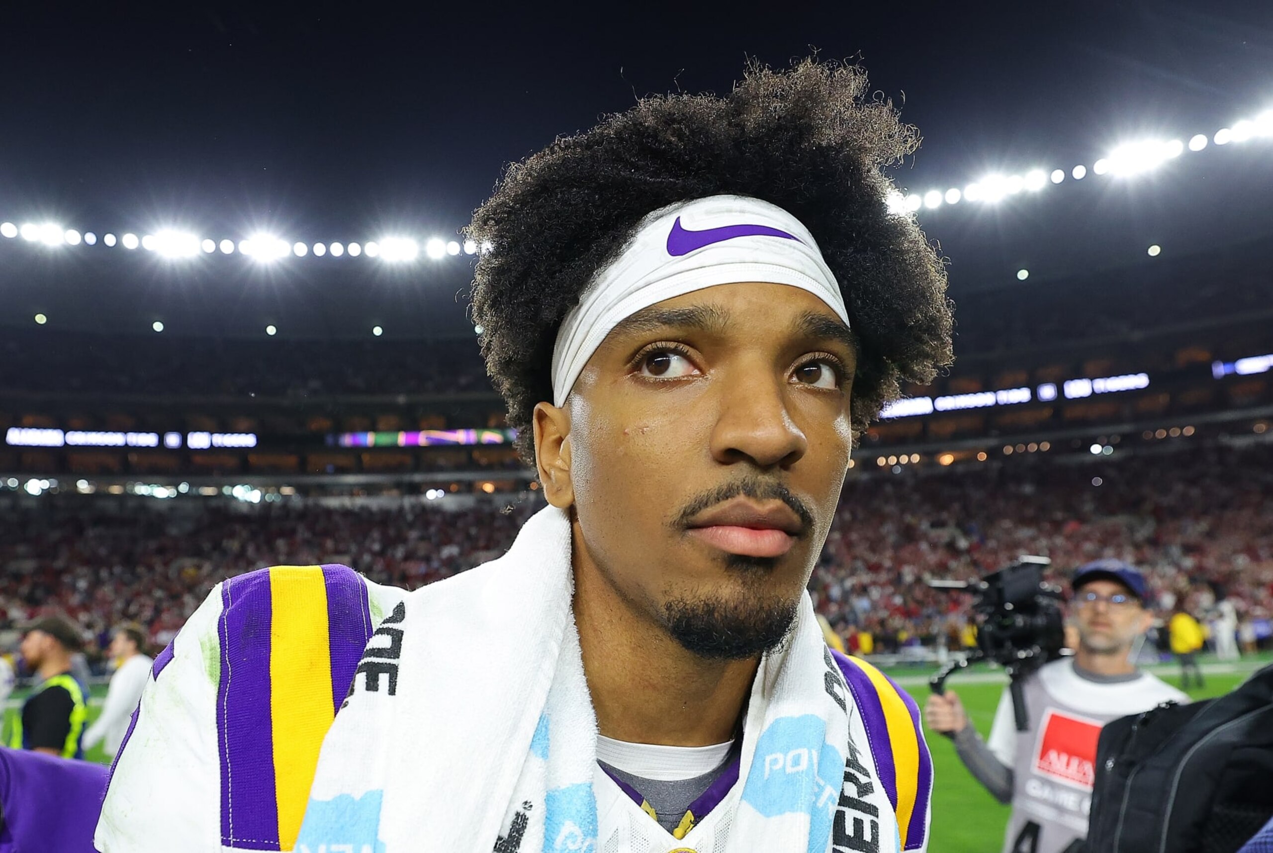 TUSCALOOSA, ALABAMA - NOVEMBER 04:  Jayden Daniels #5 of the LSU Tigers reacts after their 42-28 loss to the Alabama Crimson Tide at Bryant-Denny Stadium on November 04, 2023 in Tuscaloosa, Alabama.  (Photo by Kevin C. Cox/Getty Images)
