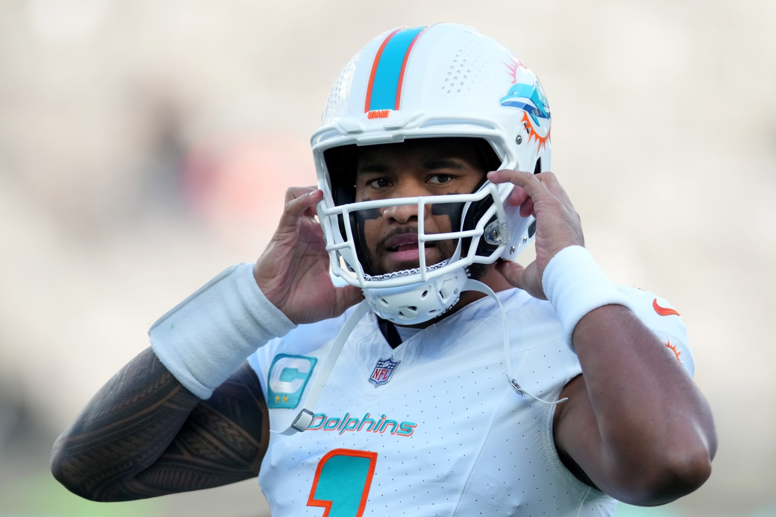 Dolphins QB Tua Tagovailoa Dolphins QB Tua Tagovailoa