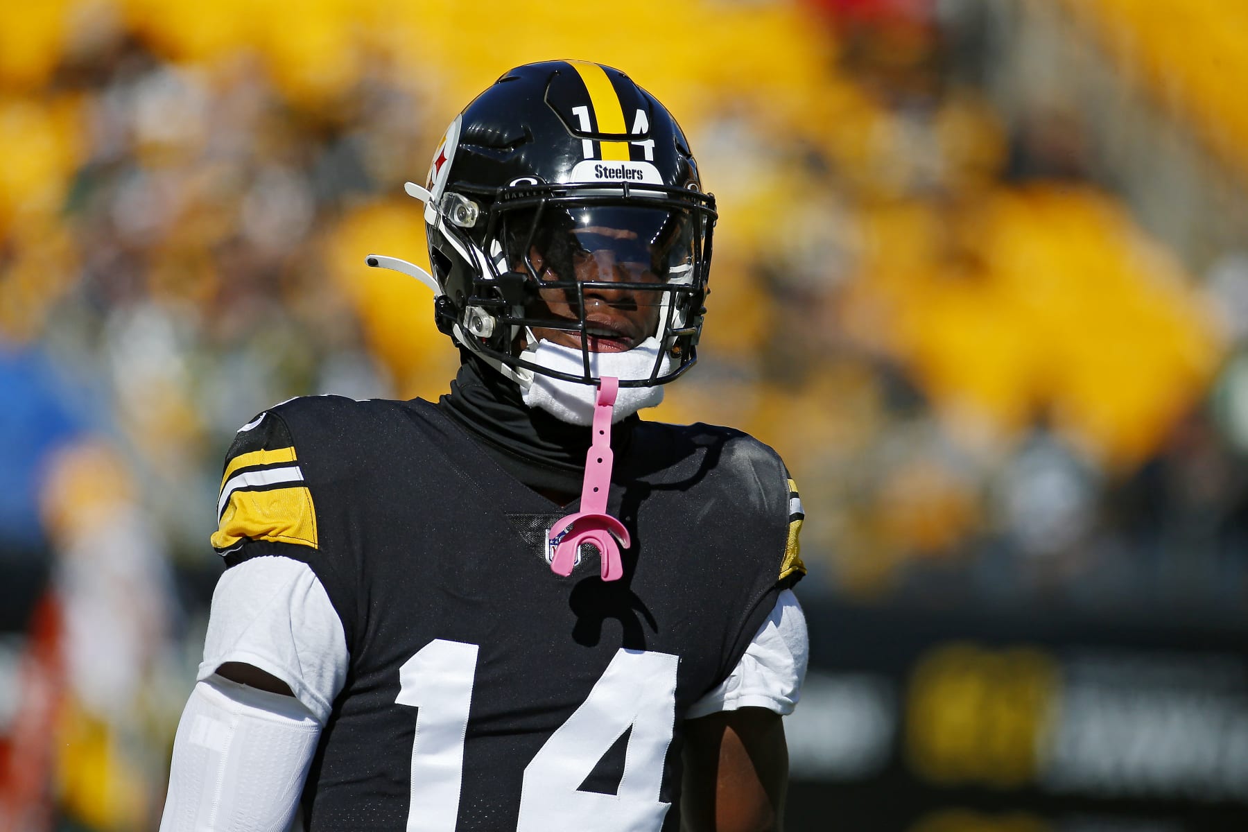PITTSBURGH, PENNSYLVANIA - NOVEMBER 12: George Pickens #14 of the Pittsburgh Steelers looks on prior to a game against the Green Bay Packers at Acrisure Stadium on November 12, 2023 in Pittsburgh, Pennsylvania. (Photo by Justin K. Aller/Getty Images)