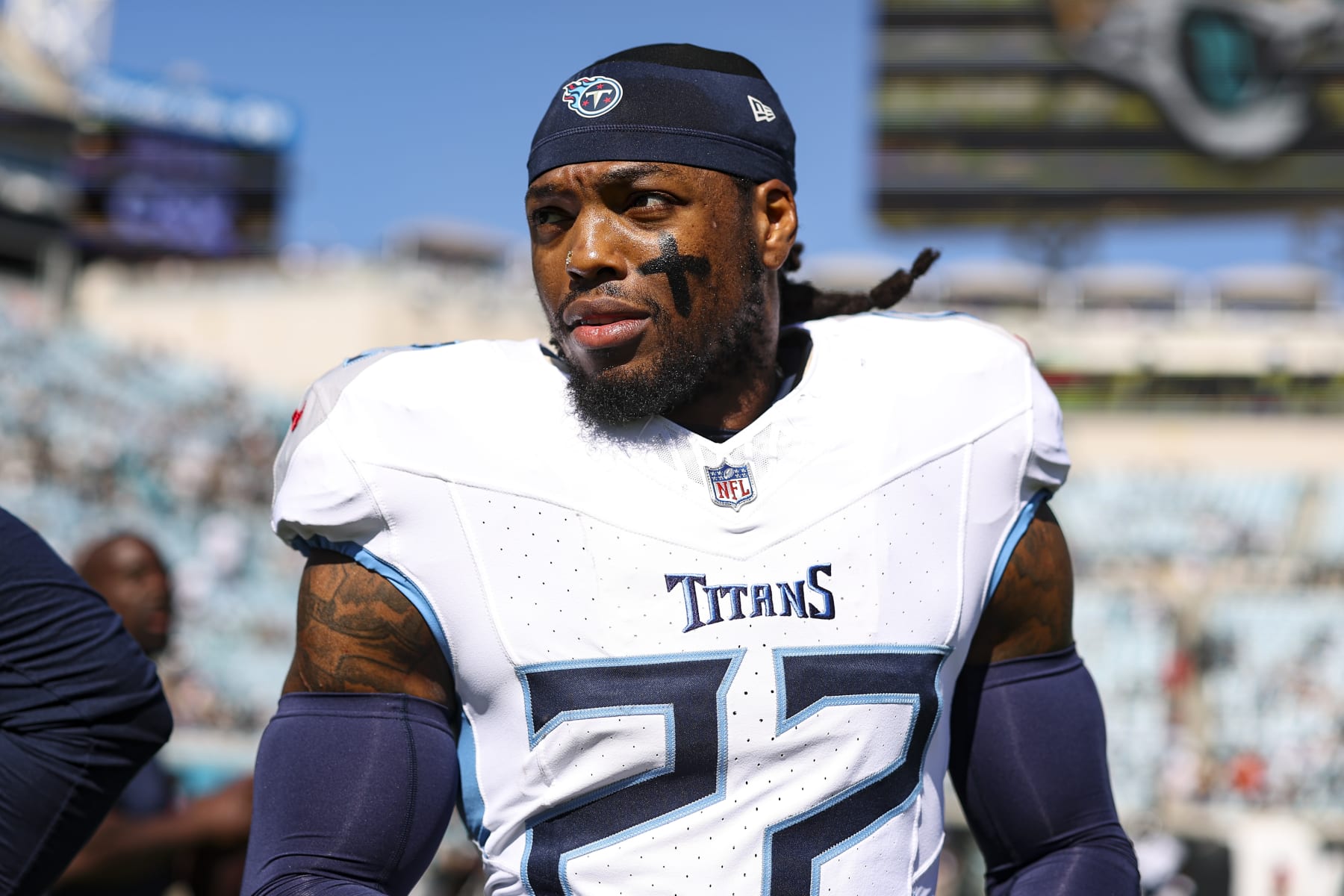 JACKSONVILLE, FL - NOVEMBER 19: Derrick Henry #22 of the Tennessee Titans warms up prior to an NFL football game against the Jacksonville Jaguars at EverBank Stadium on November 19, 2023 in Jacksonville, Florida. (Photo by Perry Knotts/Getty Images)