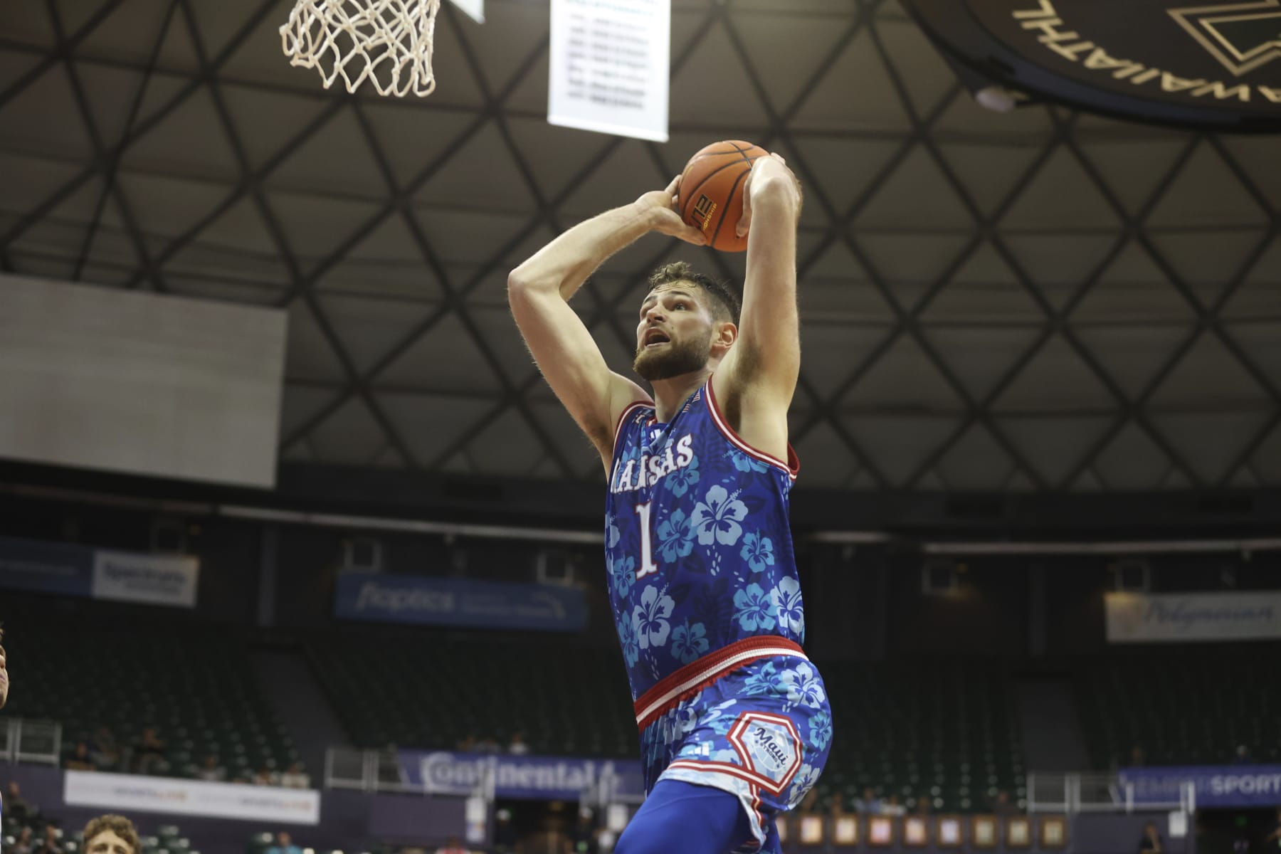 Kansas' Hunter Dickinson