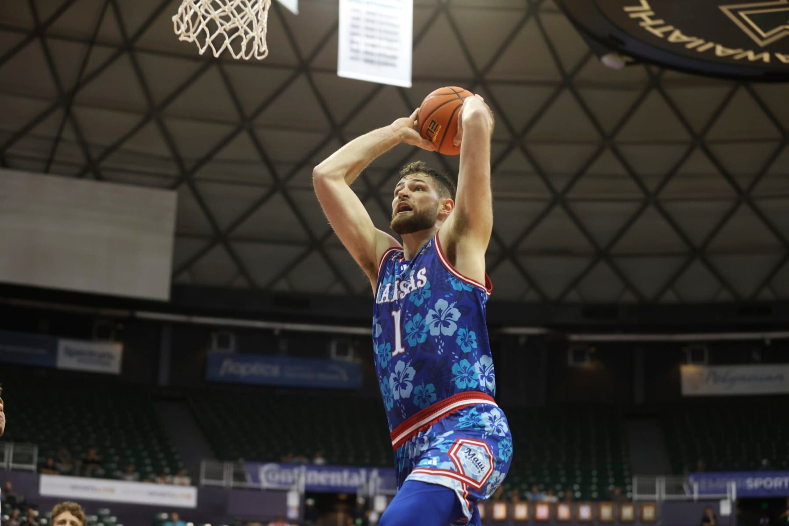 Kansas' Hunter Dickinson