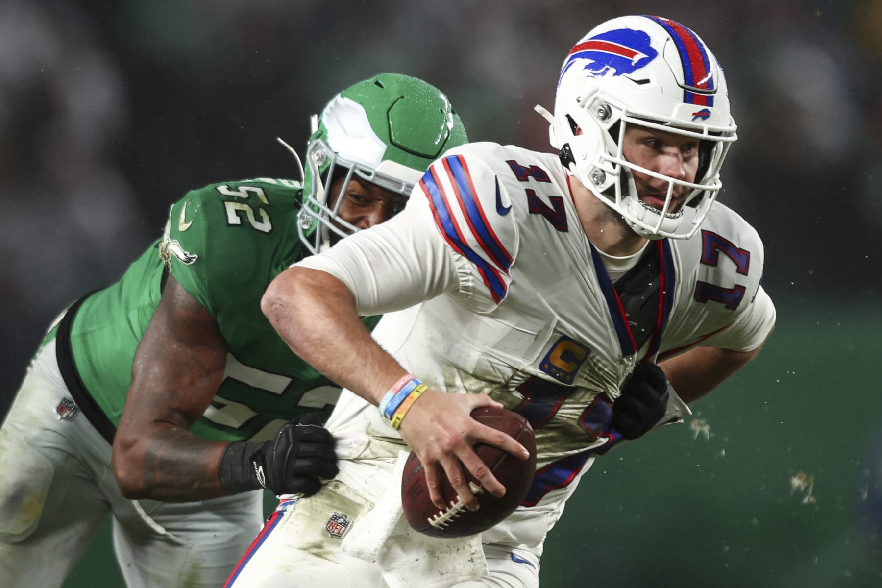 Josh Allen tries to run away from Eagles LB Zach Cunningham Josh Allen tries to run away from Eagles LB Zach Cunningham
