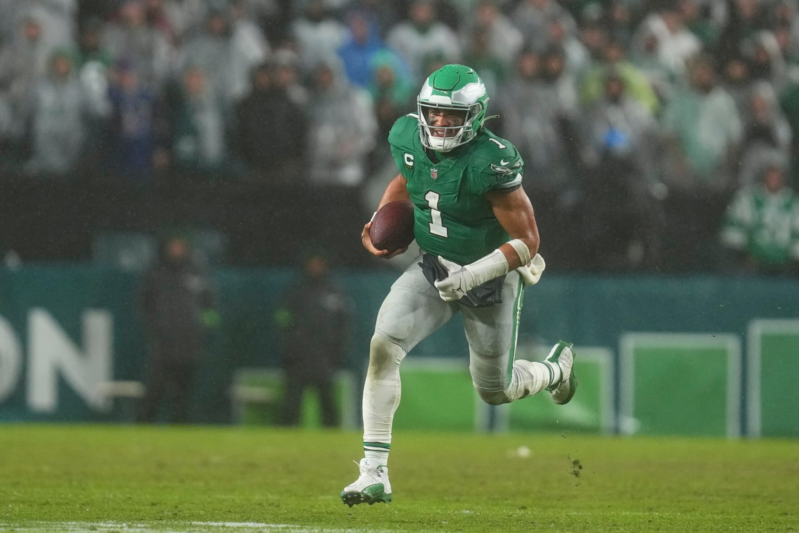 PHILADELPHIA, PENNSYLVANIA - NOVEMBER 26: Jalen Hurts #1 of the Philadelphia Eagles runs the ball against the Buffalo Bills at Lincoln Financial Field on November 26, 2023 in Philadelphia, Pennsylvania. (Photo by Mitchell Leff/Getty Images)