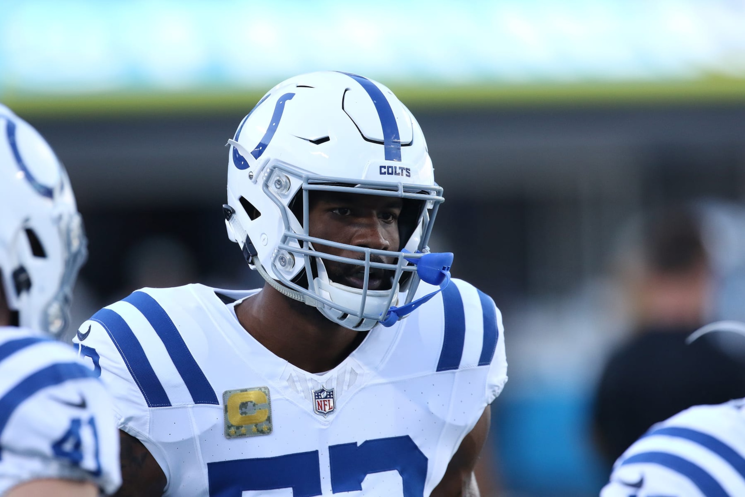 CHARLOTTE, NC - NOVEMBER 05: Indianapolis Colts outside linebacker Shaquille Leonard (53) during a NFL football game between the Indianapolis Colts and the Carolina Panthers on November 5, 2023 at Bank of America Stadium in Charlotte, N.C. (Photo by John Byrum/Icon Sportswire via Getty Images)
