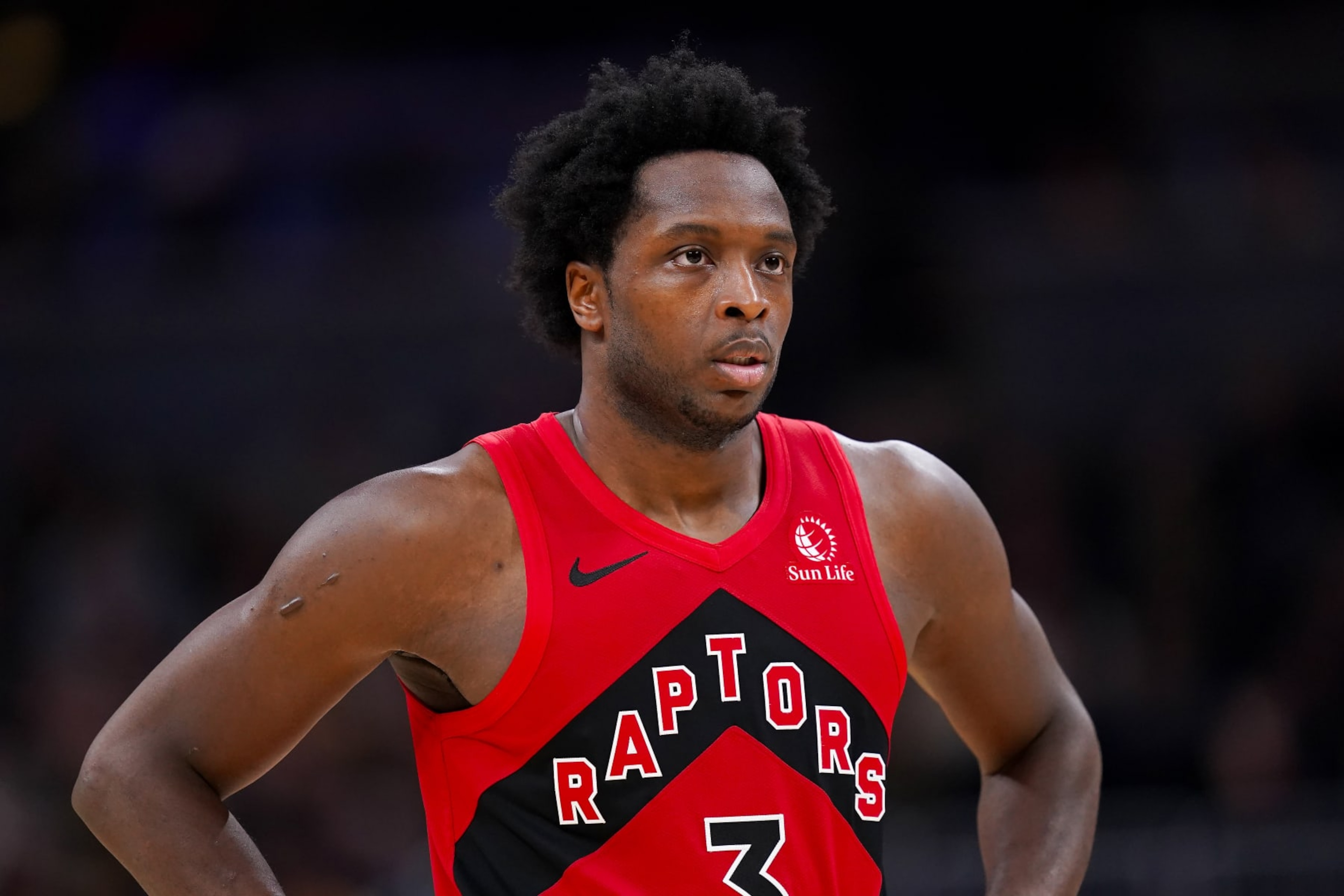 INDIANAPOLIS, INDIANA - NOVEMBER 22: OG Anunoby #3 of the Toronto Raptors looks on in the fourth quarter against the Indiana Pacers at Gainbridge Fieldhouse on November 22, 2023 in Indianapolis, Indiana. NOTE TO USER: User expressly acknowledges and agrees that, by downloading and or using this photograph, User is consenting to the terms and conditions of the Getty Images License Agreement. (Photo by Dylan Buell/Getty Images)