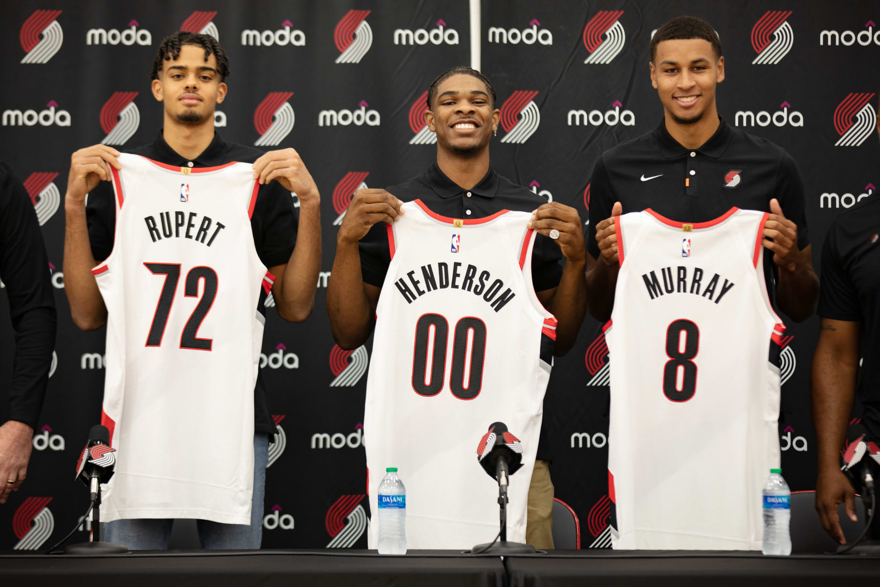 PORTLAND, OR - JUNE 24: Rayan Rupert, Scoot Henderson and Kris Murray address the media on June 23, 2023 at the Portland Trail Blazers practice facility in Portland, Oregon. NOTE TO USER: User expressly acknowledges and agrees that, by downloading and or using this photograph, user is consenting to the terms and conditions of the Getty Images License Agreement. Mandatory Copyright Notice: Copyright 2023 NBAE (Photo by Cameron Browne/NBAE via Getty Images)
