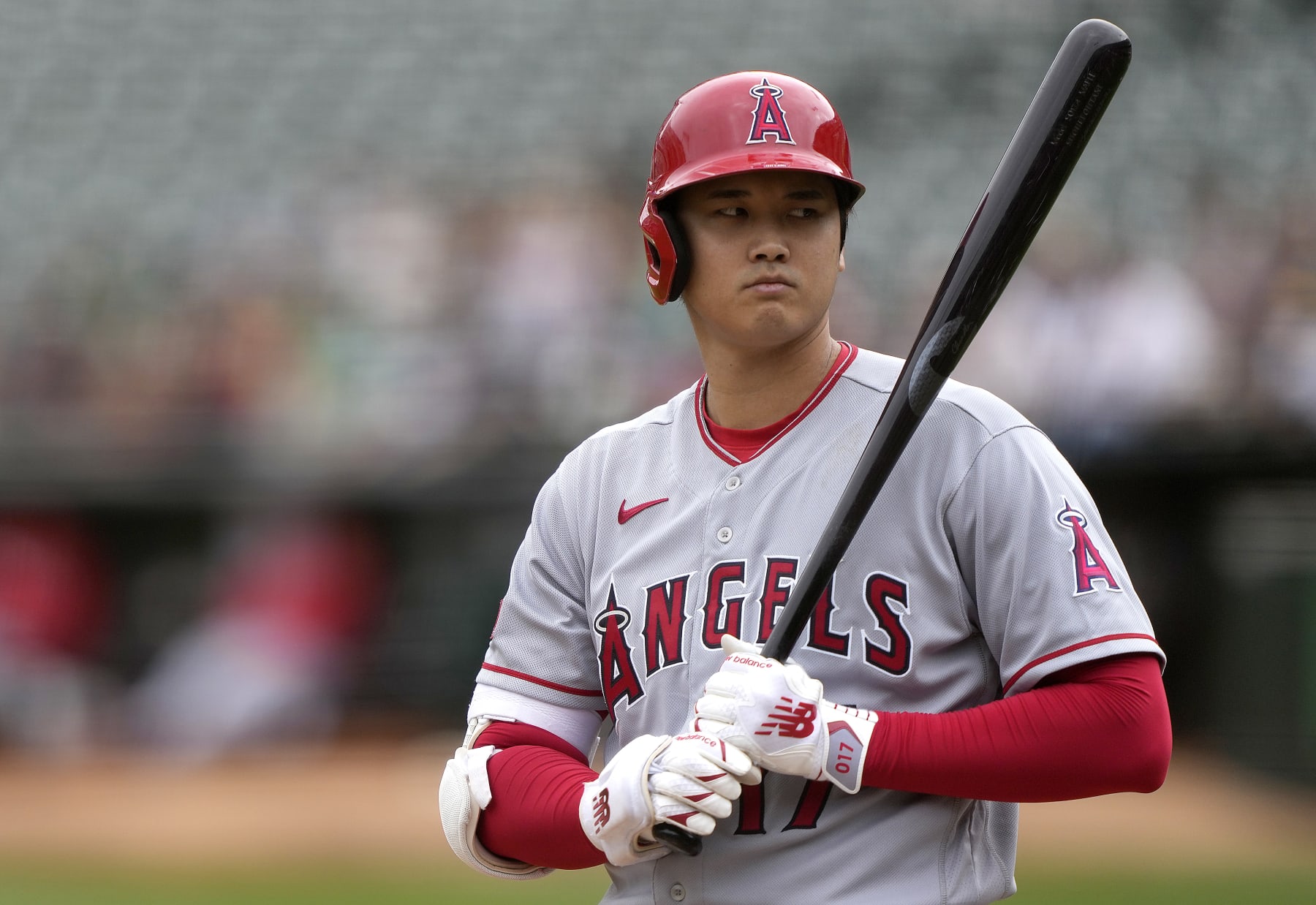 OAKLAND, CALIFORNIA - SEPTEMBER 02: Shohei Ohtani #17 of the Los Angeles Angels bats against the Oakland Athletics in the top of the third inning at RingCentral Coliseum on September 02, 2023 in Oakland, California. (Photo by Thearon W. Henderson/Getty Images)
