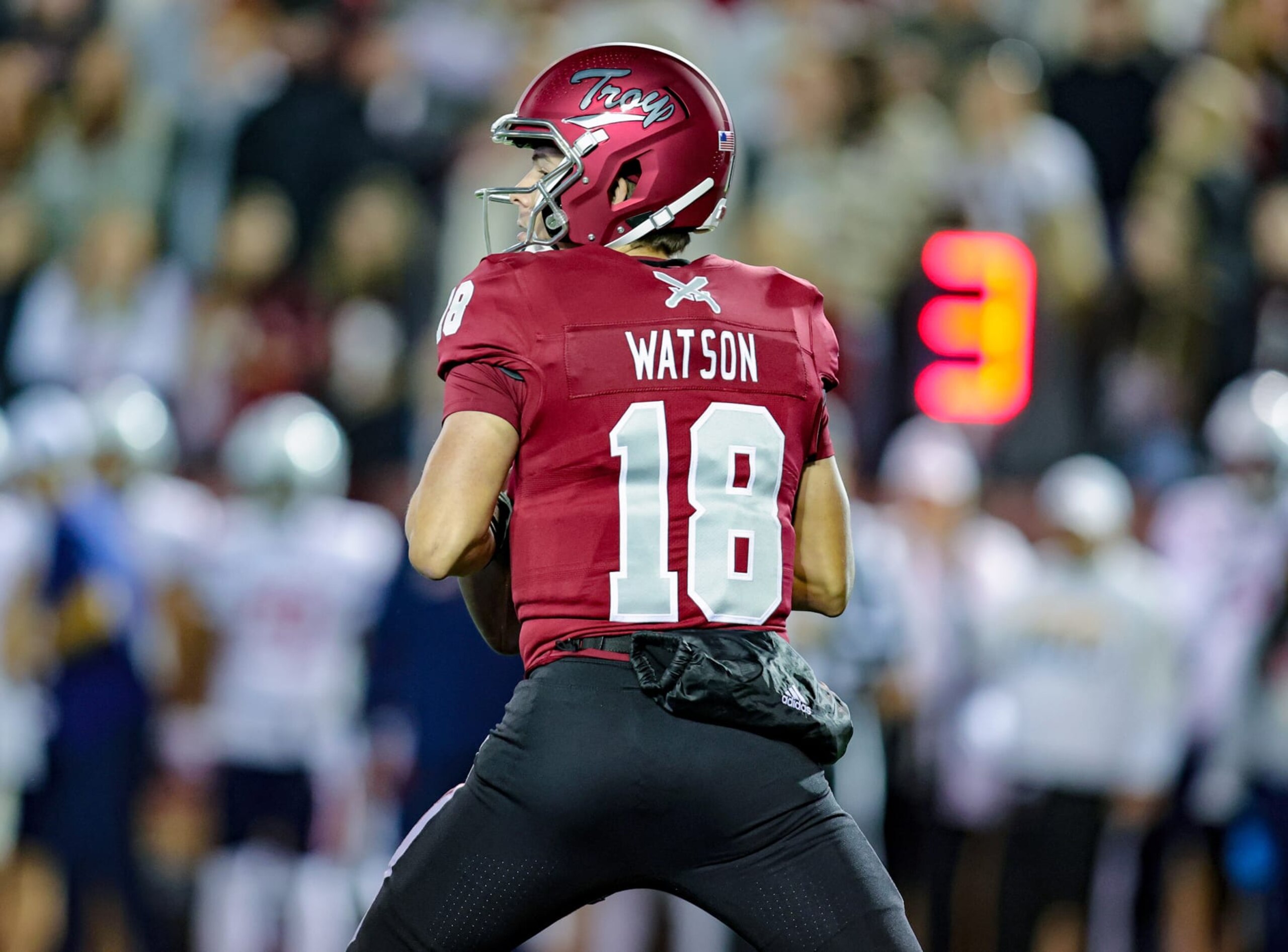 TROY, ALABAMA - NOVEMBER 2: Gunnar Watson #18 of the Troy Trojans looks downfield during the first half against the South Alabama Jaguars at Veterans Memorial Stadium on November 2, 2023 in Troy, Alabama. (Photo by Brandon Sumrall/Getty Images)