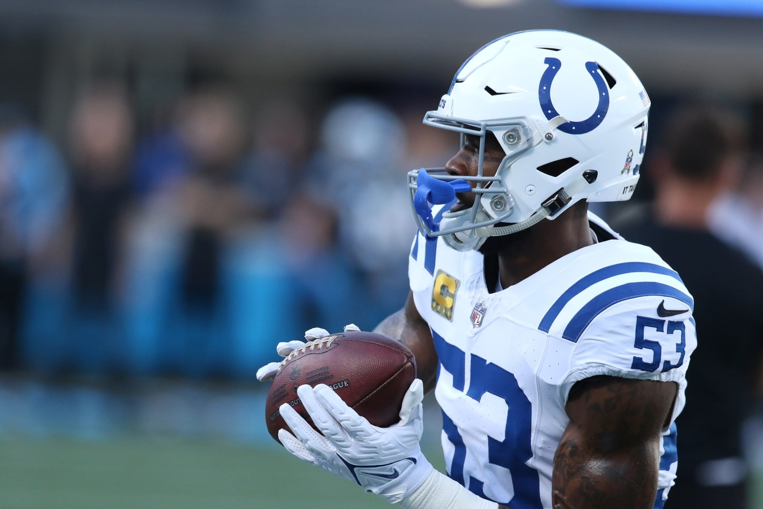 CHARLOTTE, NC - NOVEMBER 05: Indianapolis Colts outside linebacker Shaquille Leonard (53) during a NFL football game between the Indianapolis Colts and the Carolina Panthers on November 5, 2023 at Bank of America Stadium in Charlotte, N.C. (Photo by John Byrum/Icon Sportswire via Getty Images)