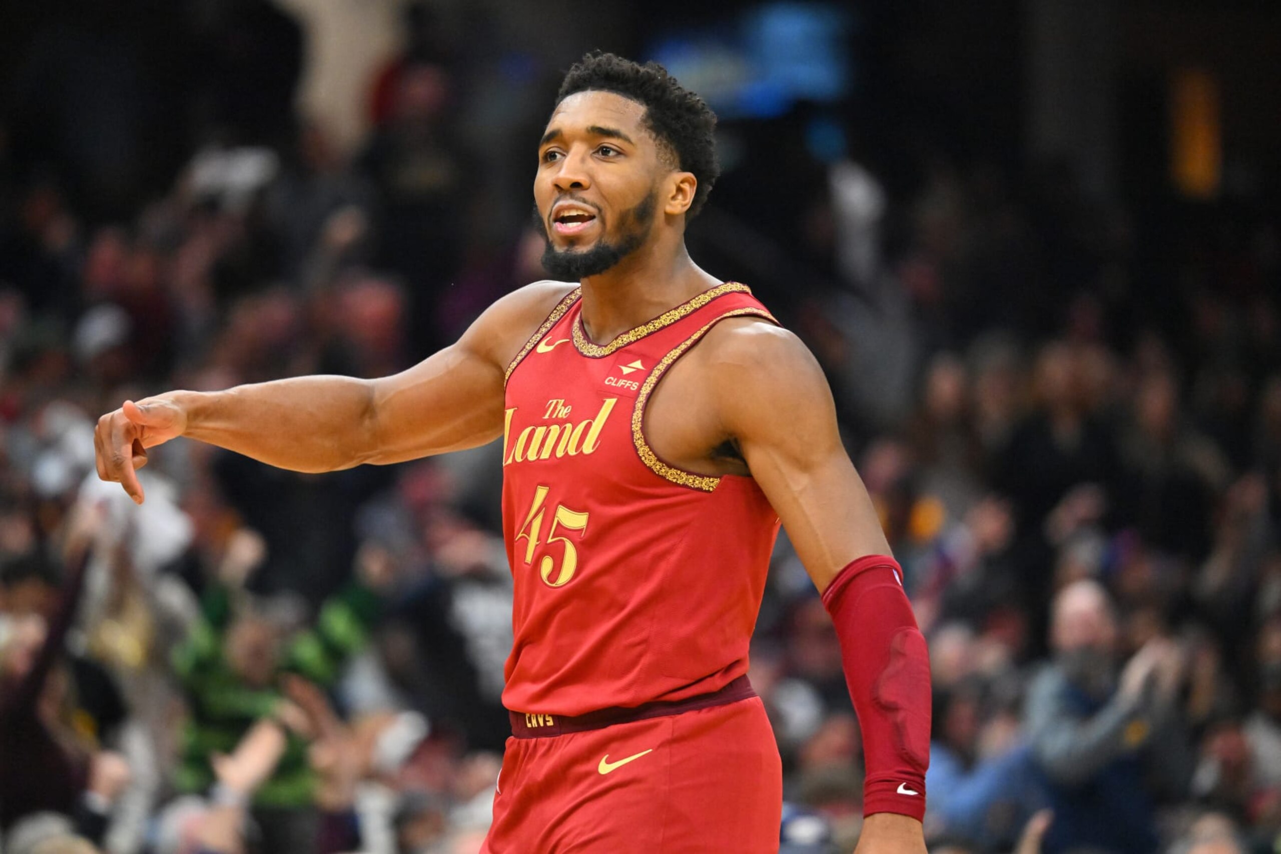 CLEVELAND, OHIO - NOVEMBER 28: Donovan Mitchell #45 of the Cleveland Cavaliers celebrates after scoring during the second quarter of an NBA In-Season Tournament game against the Atlanta Hawks at Rocket Mortgage Fieldhouse on November 28, 2023 in Cleveland, Ohio. NOTE TO USER: User expressly acknowledges and agrees that, by downloading and or using this photograph, User is consenting to the terms and conditions of the Getty Images License Agreement. (Photo by Jason Miller/Getty Images)
