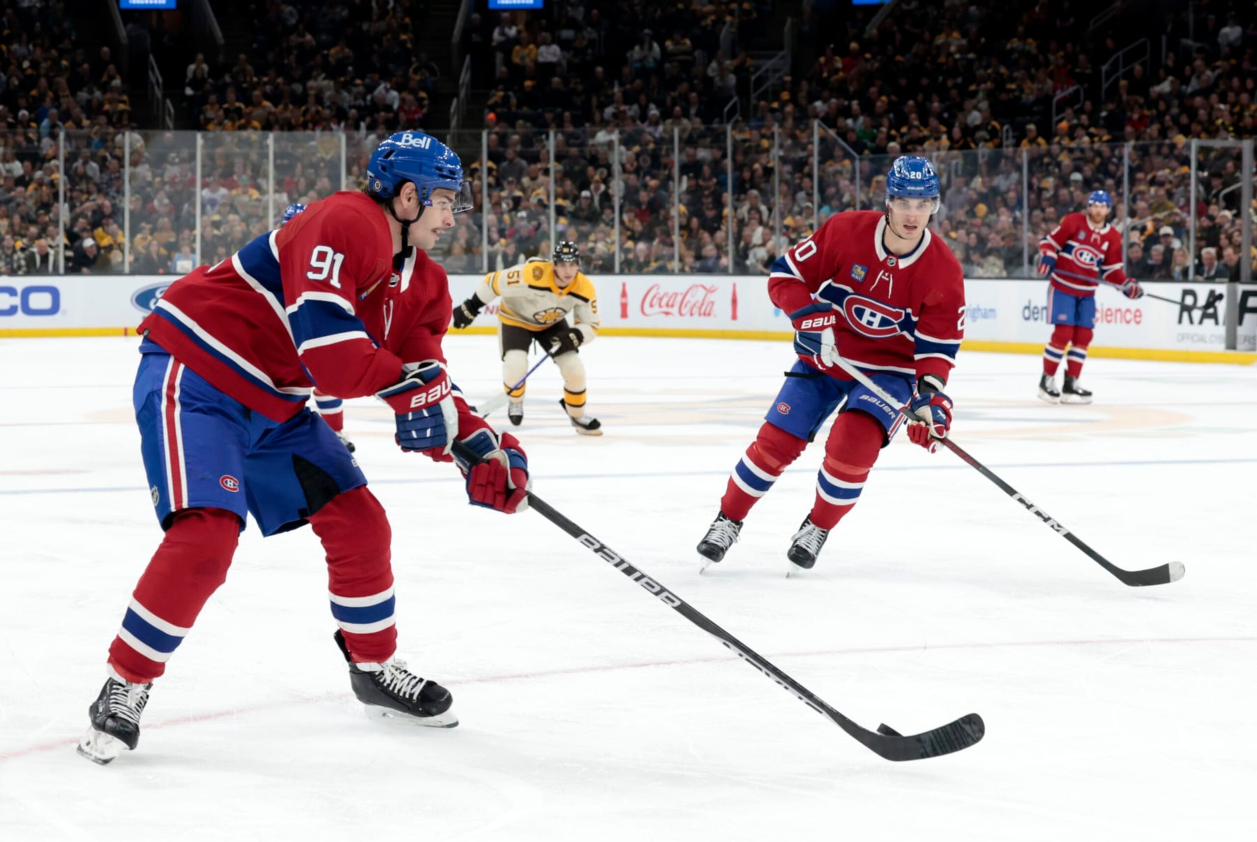 BOSTON, MA - NOVEMBER 18: Montreal Canadiens center Sean Monahan (91) looks for a shot during a game between the Boston Bruins and the Montreal Canadiens on November 18, 2023, at TD Garden in Boston, Massachusetts. (Photo by Fred Kfoury III/Icon Sportswire via Getty Images) BOSTON, MA - NOVEMBER 18: Montreal Canadiens center Sean Monahan (91) looks for a shot during a game between the Boston Bruins and the Montreal Canadiens on November 18, 2023, at TD Garden in Boston, Massachusetts. (Photo by Fred Kfoury III/Icon Sportswire via Getty Images)
