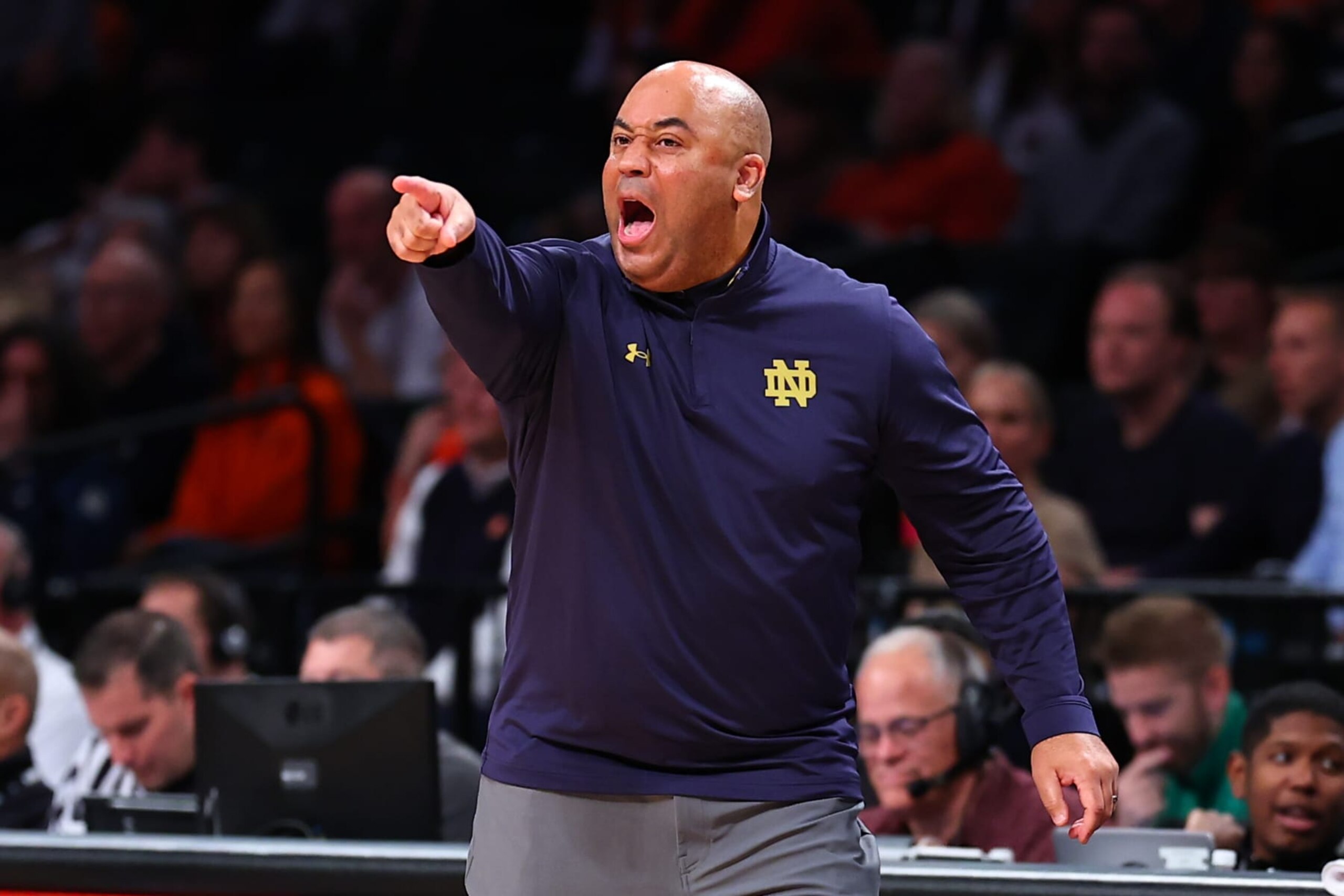 BROOKLYN, NY - NOVEMBER 16:  Micah Shrewsberry head coach of the Notre Dame Fighting Irish during the first half of the Legends Classic college basketball game against the Auburn Tigers on November 16, 2023 at the Barclays Center in Brooklyn, New York.  (Photo by Rich Graessle/Icon Sportswire via Getty Images)