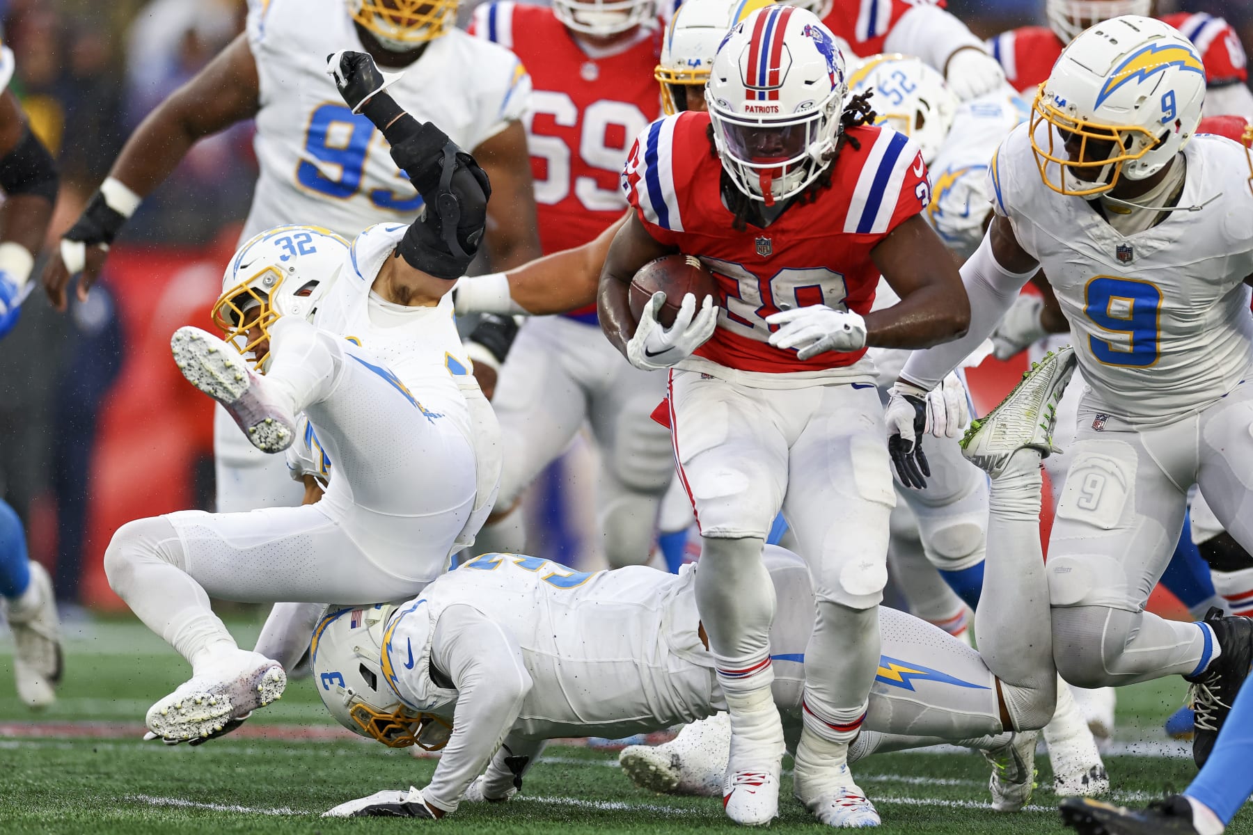 Patriots RB Rhamondre Stevenson run against the Los Angeles Chargers in Week 13