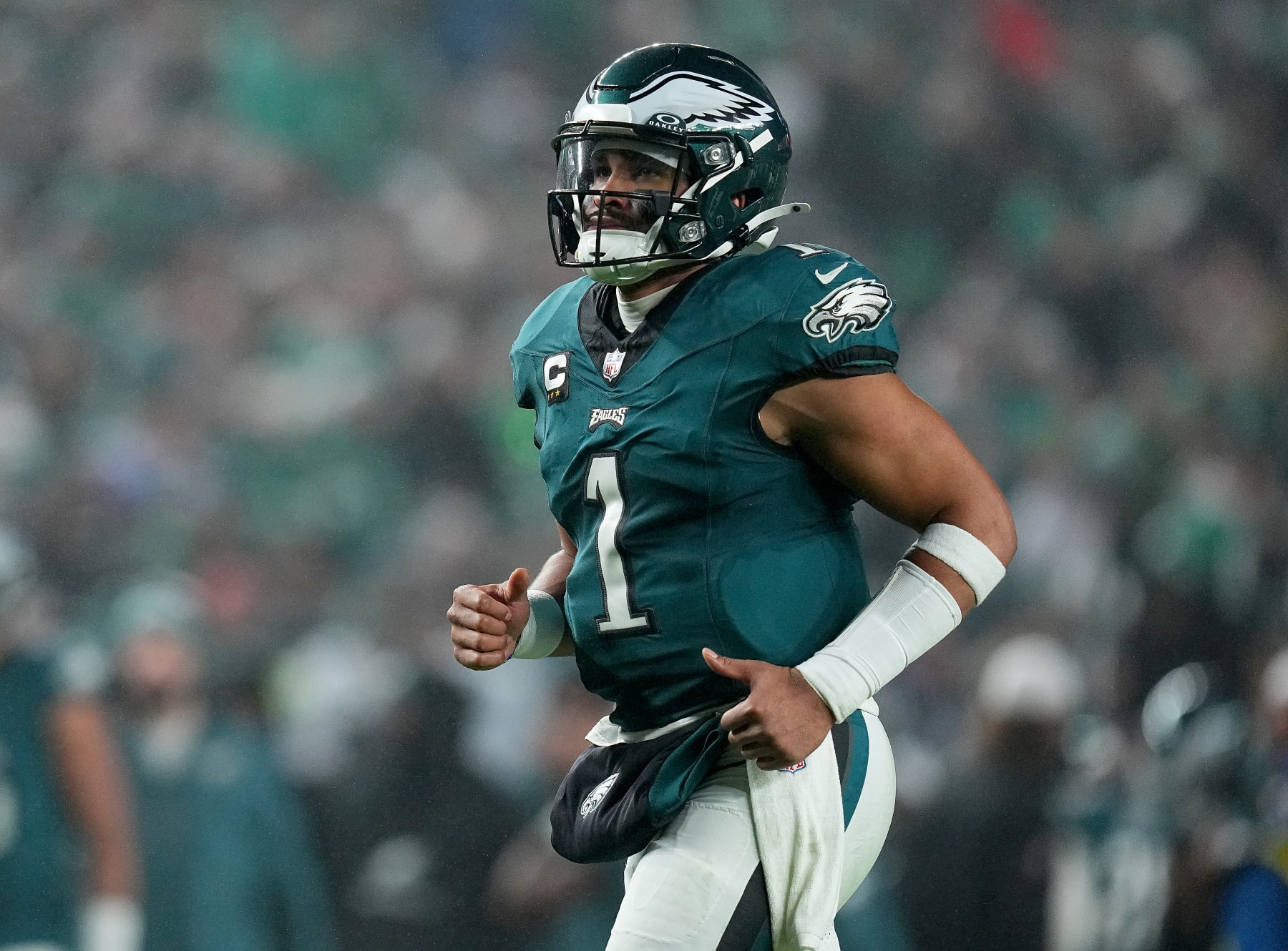 PHILADELPHIA, PENNSYLVANIA - DECEMBER 03: Jalen Hurts #1 of the Philadelphia Eagles runs off the field at halftime in the game against the San Francisco 49ers at Lincoln Financial Field on December 03, 2023 in Philadelphia, Pennsylvania. (Photo by Mitchell Leff/Getty Images)