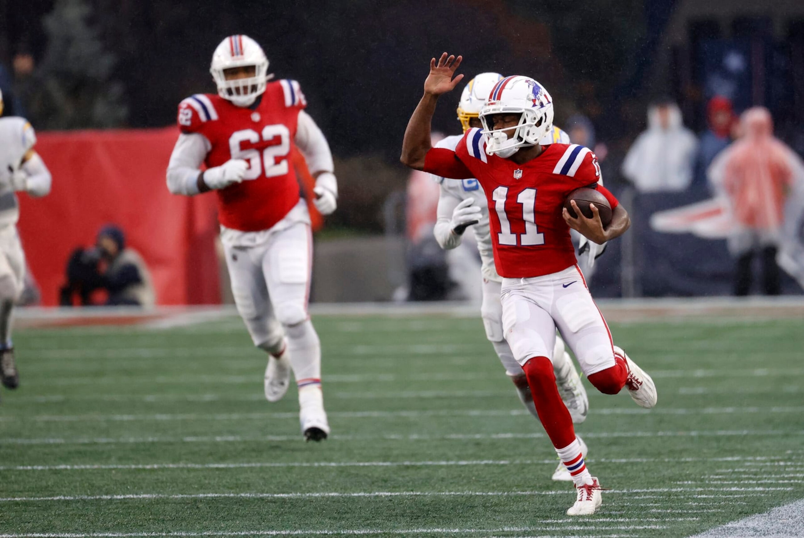 FOXBOROUGH, MA - DECEMBER 03: New England Patriots wide receiver Tyquan Thornton (11) carries during a game between the New England Patriots and the Los Angeles Chargers on December 3, 2023, at Gillette Stadium in Foxborough, Massachusetts. (Photo by Fred Kfoury III/Icon Sportswire via Getty Images)