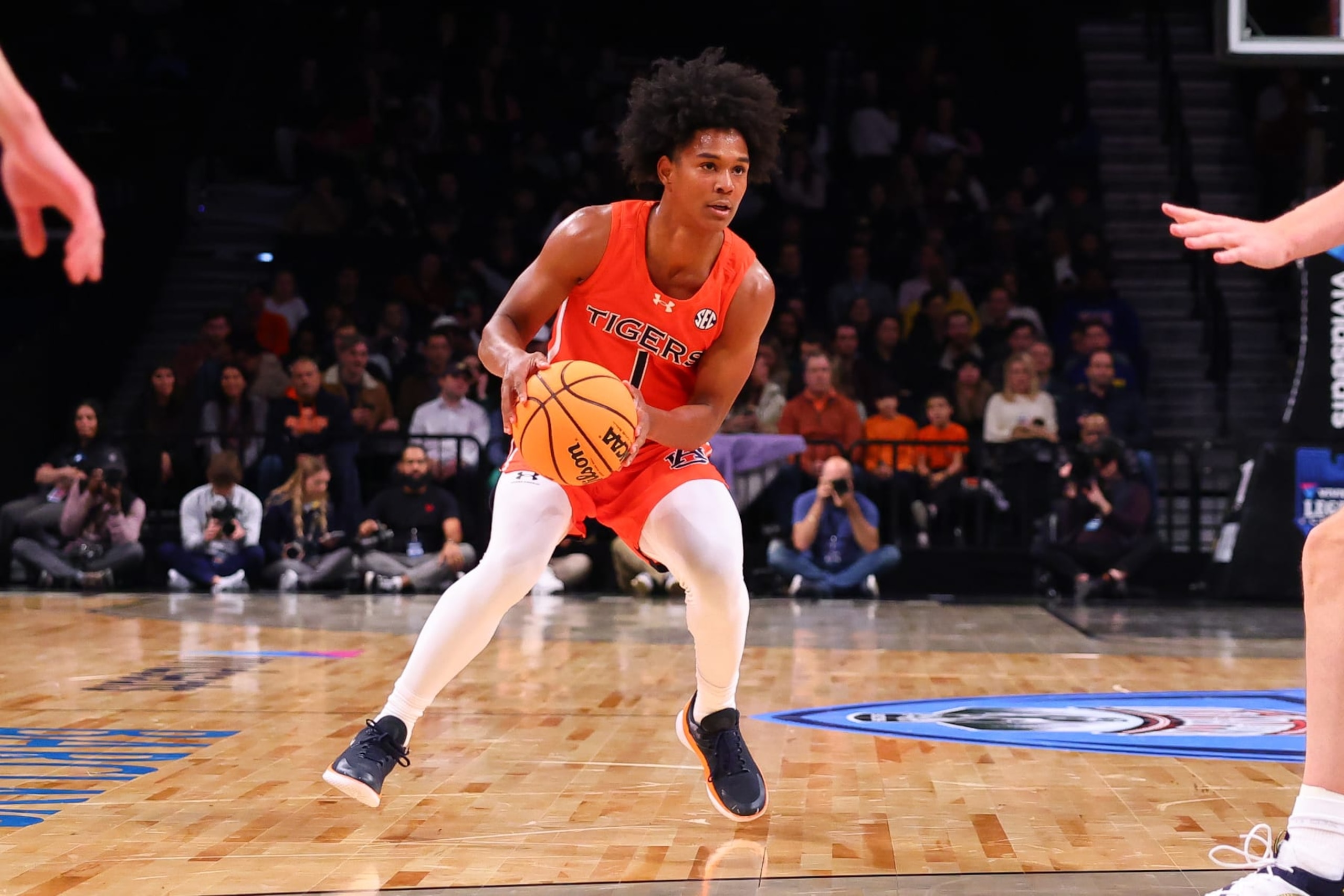 BROOKLYN, NY - NOVEMBER 16: Aden Holloway #1 of the Auburn Tigers during the first half of the Legends Classic college basketball game against the Notre Dame Fighting Irish on November 16, 2023 at the Barclays Center in Brooklyn, New York.  (Photo by Rich Graessle/Icon Sportswire via Getty Images)